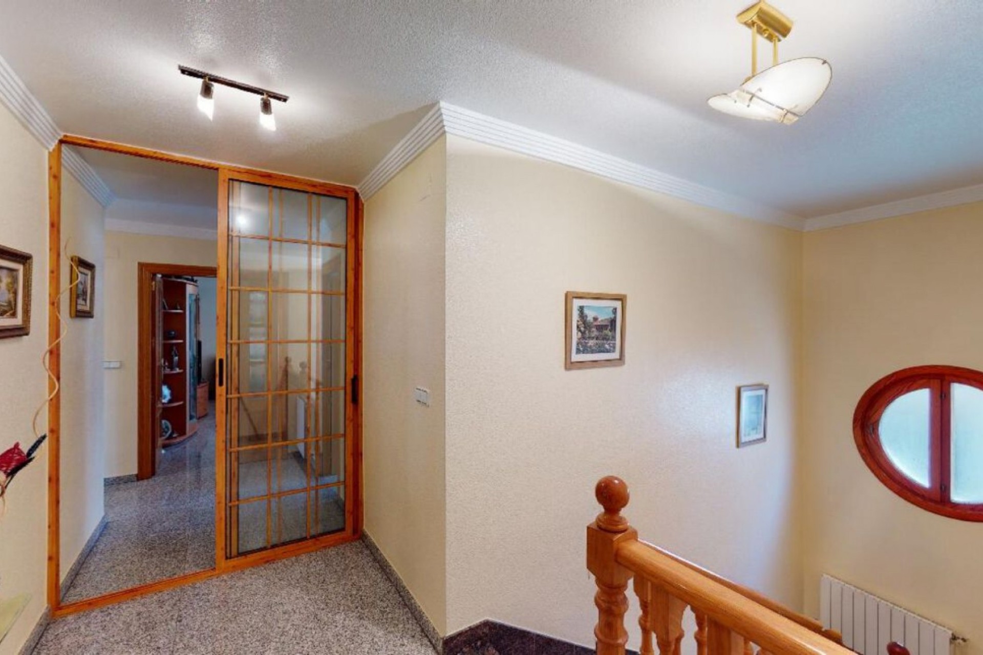 Resale - House - Sax