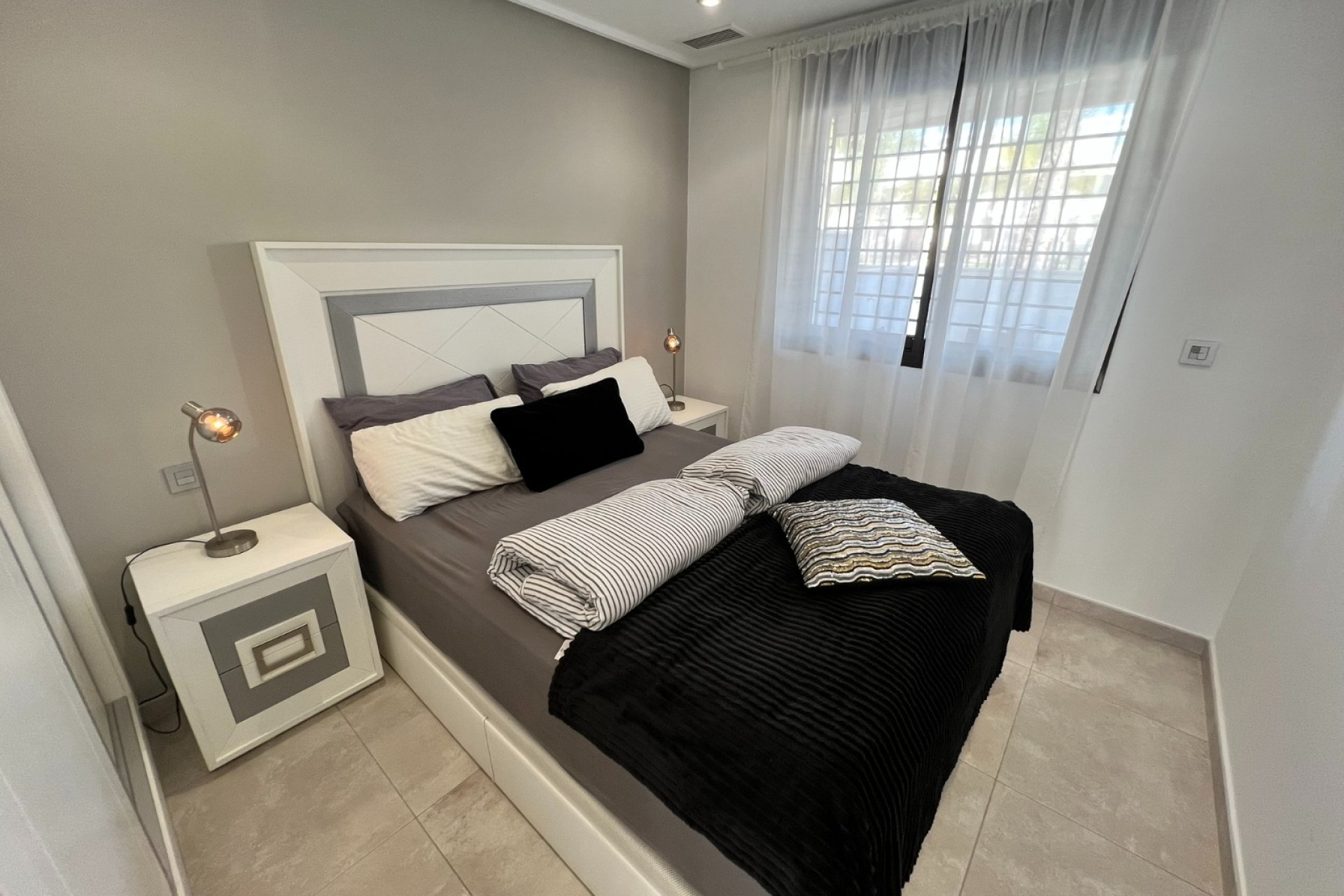 Resale - House - Torre de la Horadada