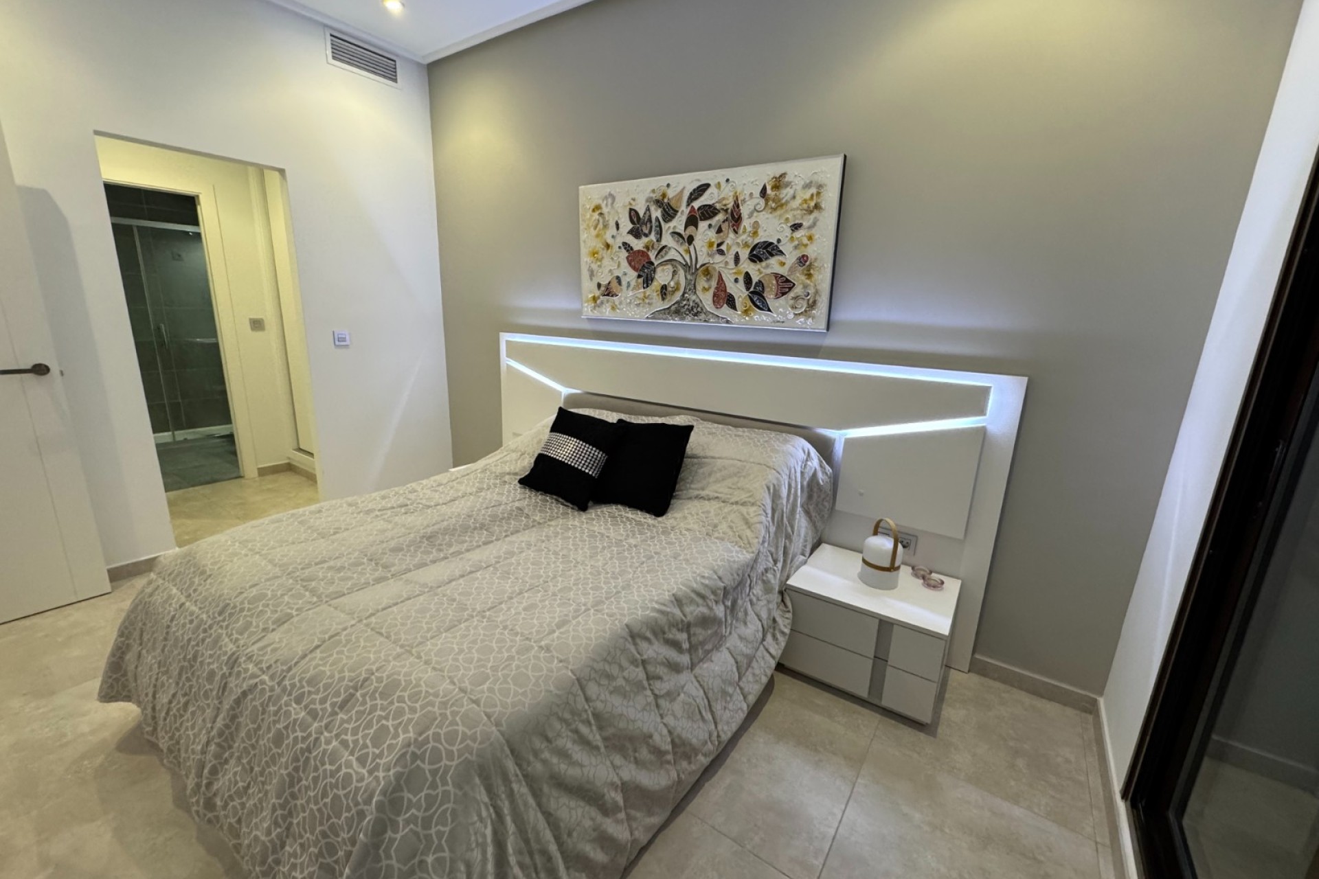 Resale - House - Torre de la Horadada