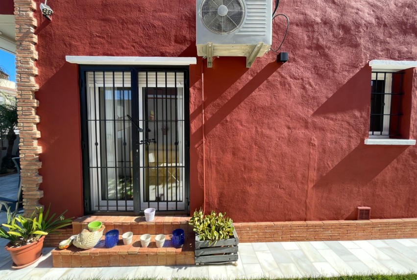 Resale - House - Torre de la Horadada