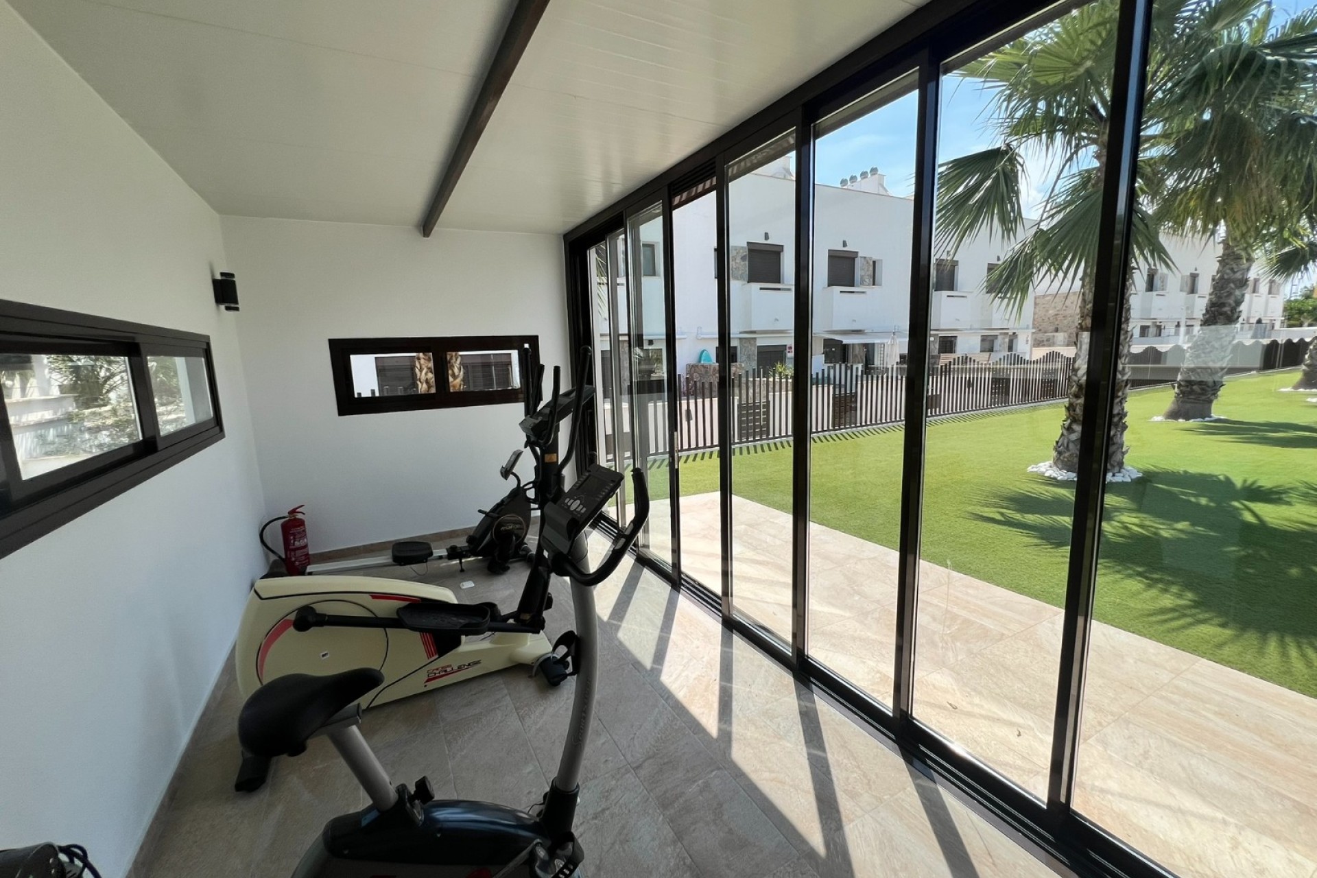 Resale - House - Torre de la Horadada