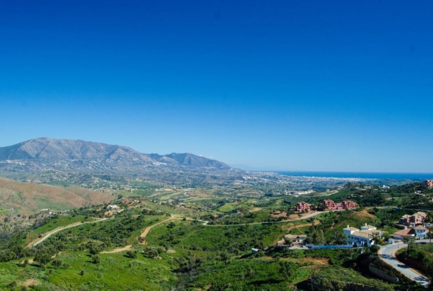 Resale - Land - Marbella - La Mairena