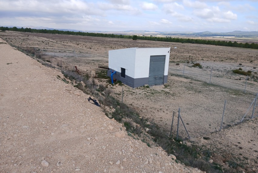 Resale - Land - Yecla