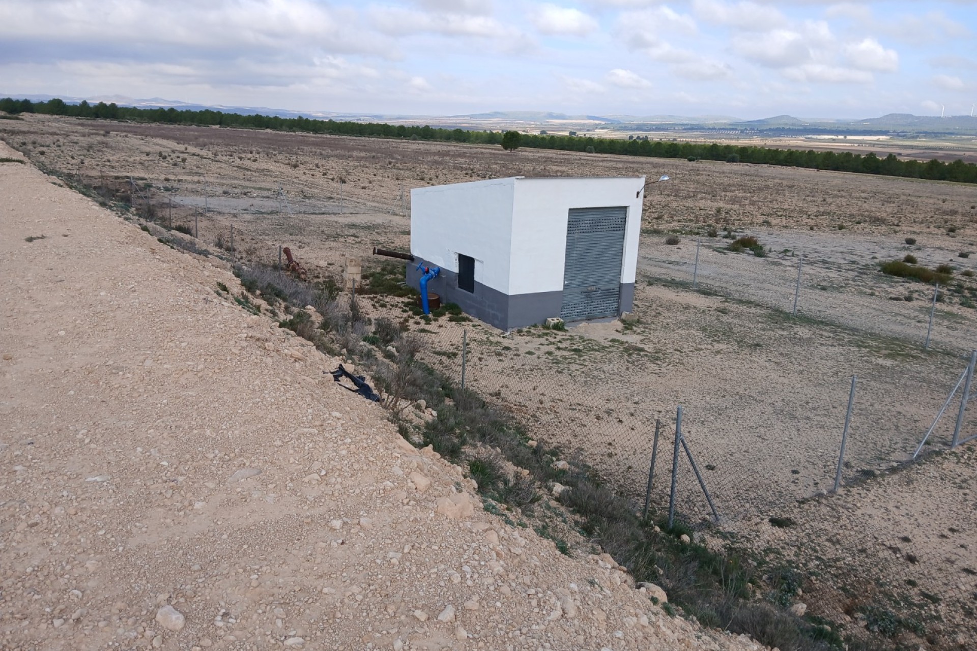 Resale - Land - Yecla