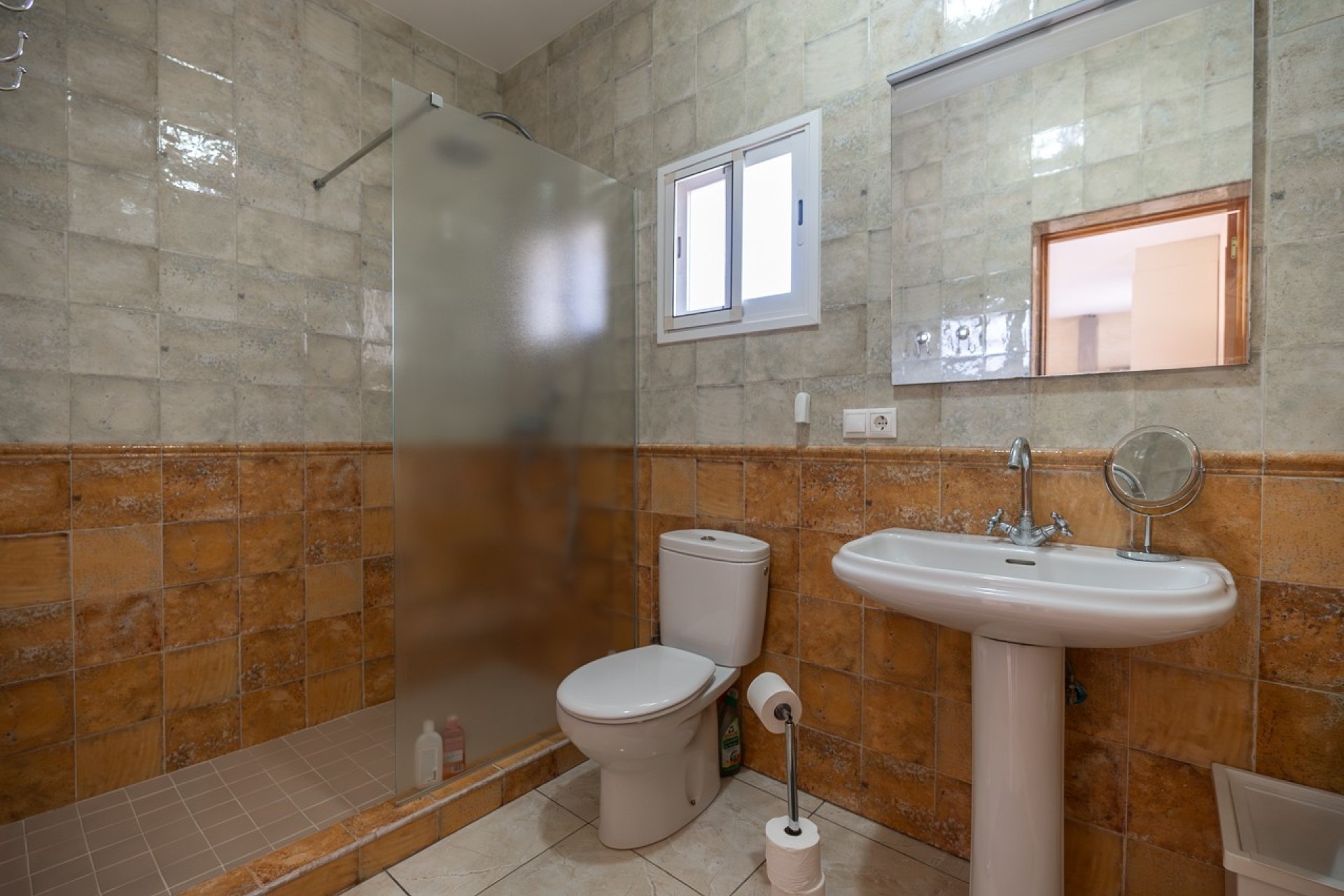 Resale - Villa - Abanilla