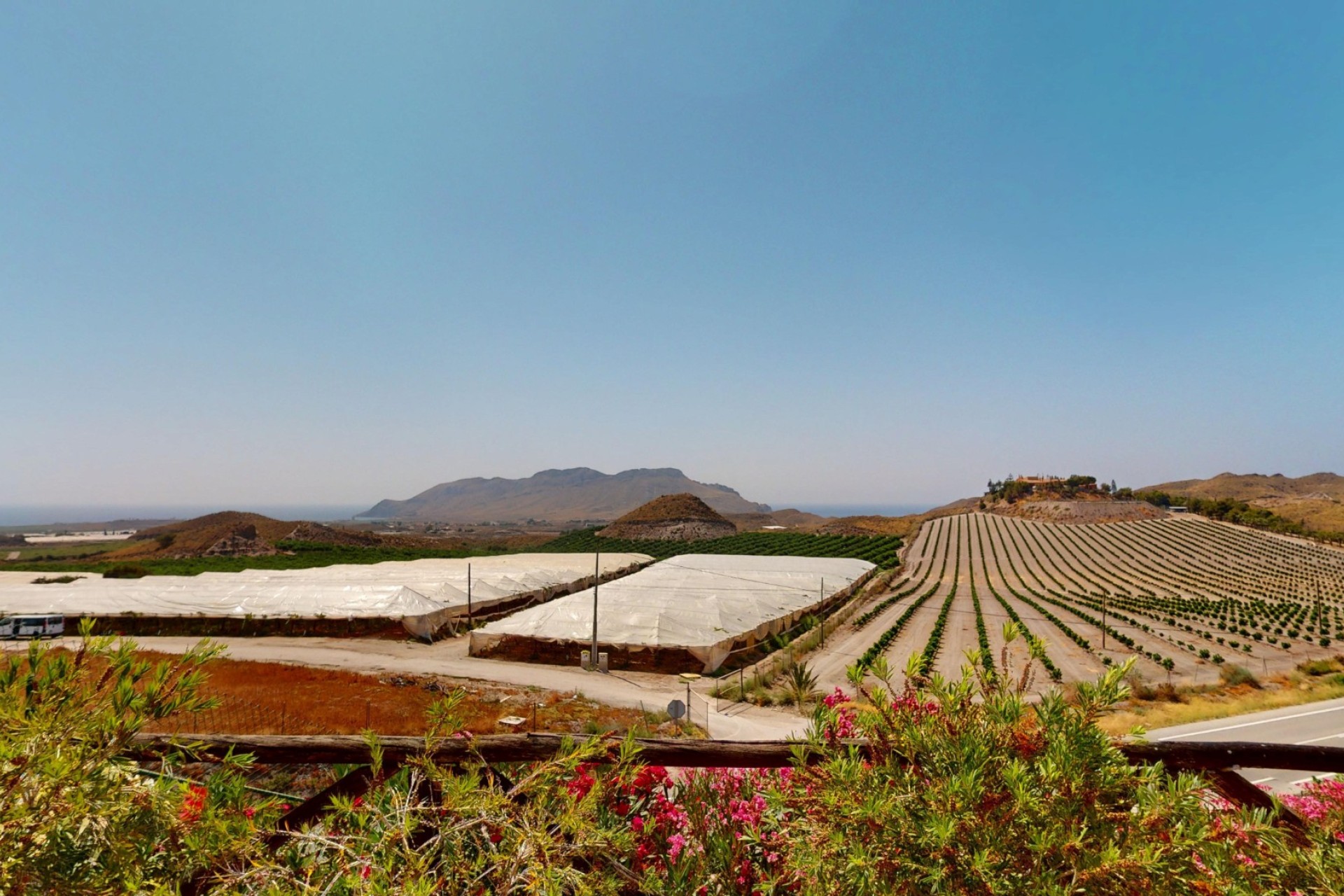 Resale - Villa - Aguilas