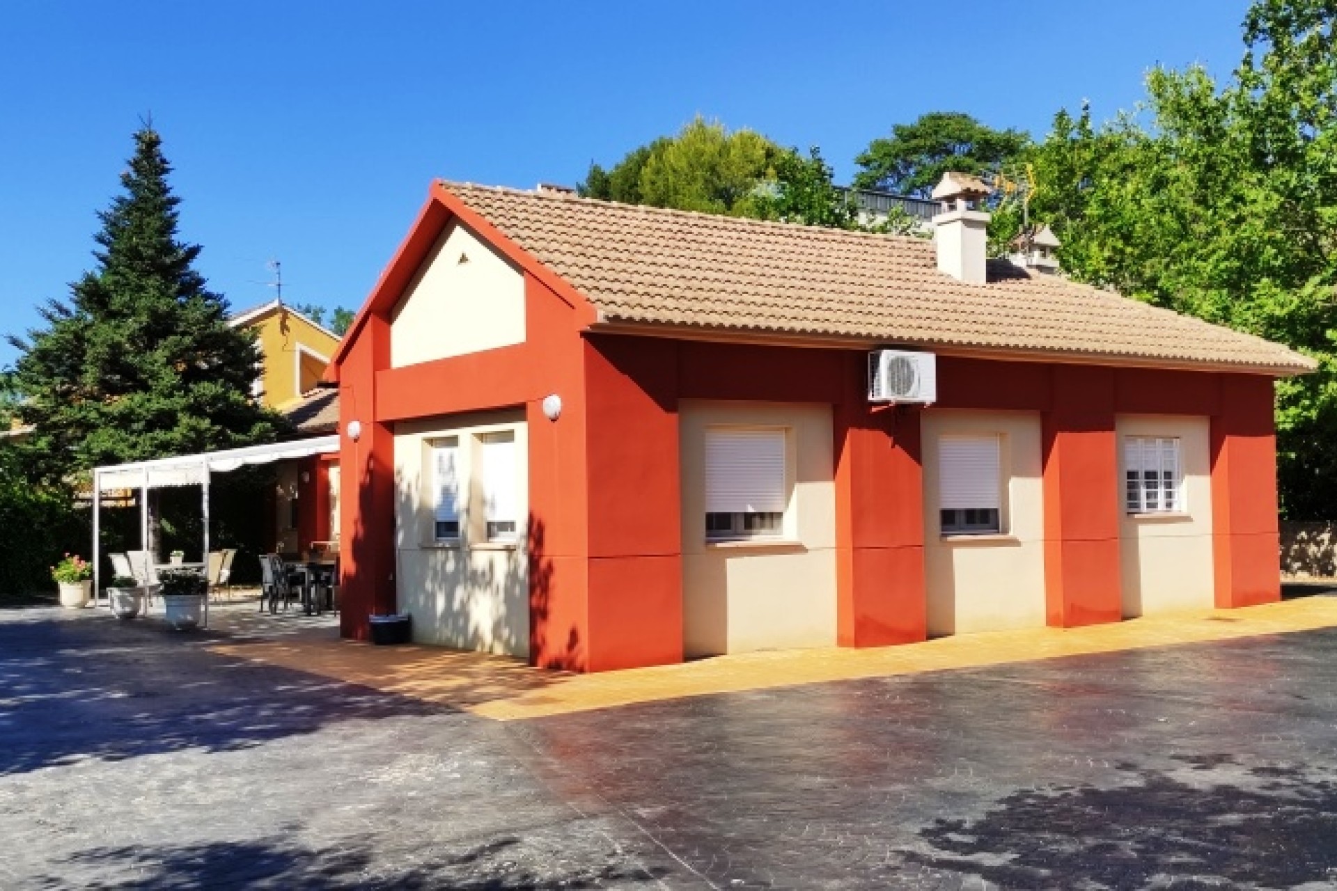 Resale - Villa - Alcoy