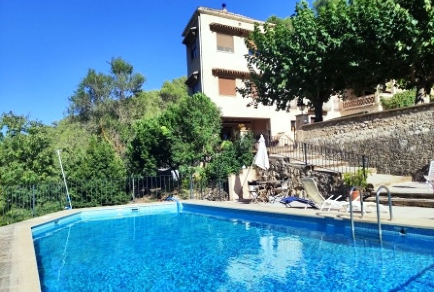 Resale - Villa - Alcoy