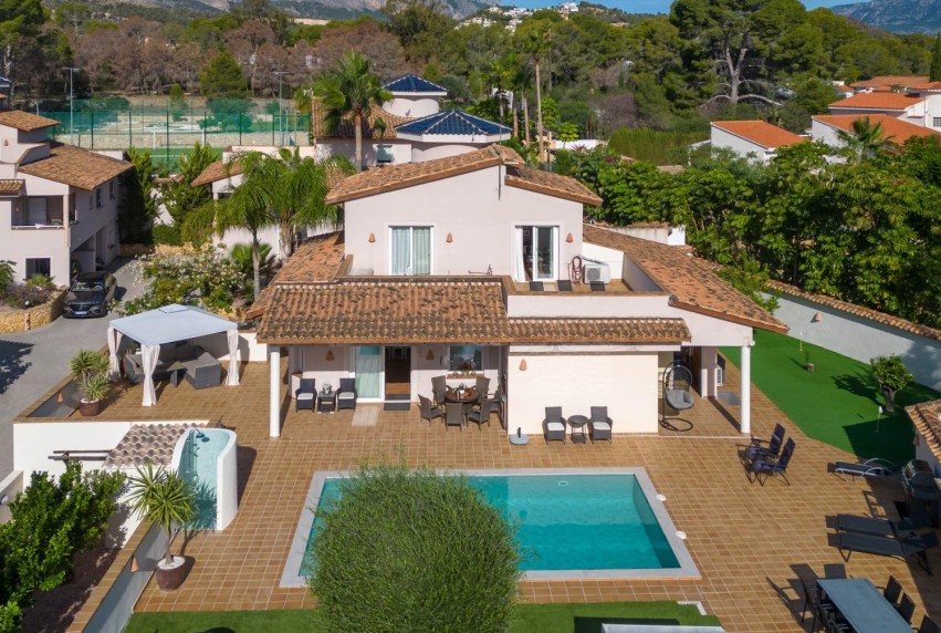 Resale - Villa - Alfas del Pí