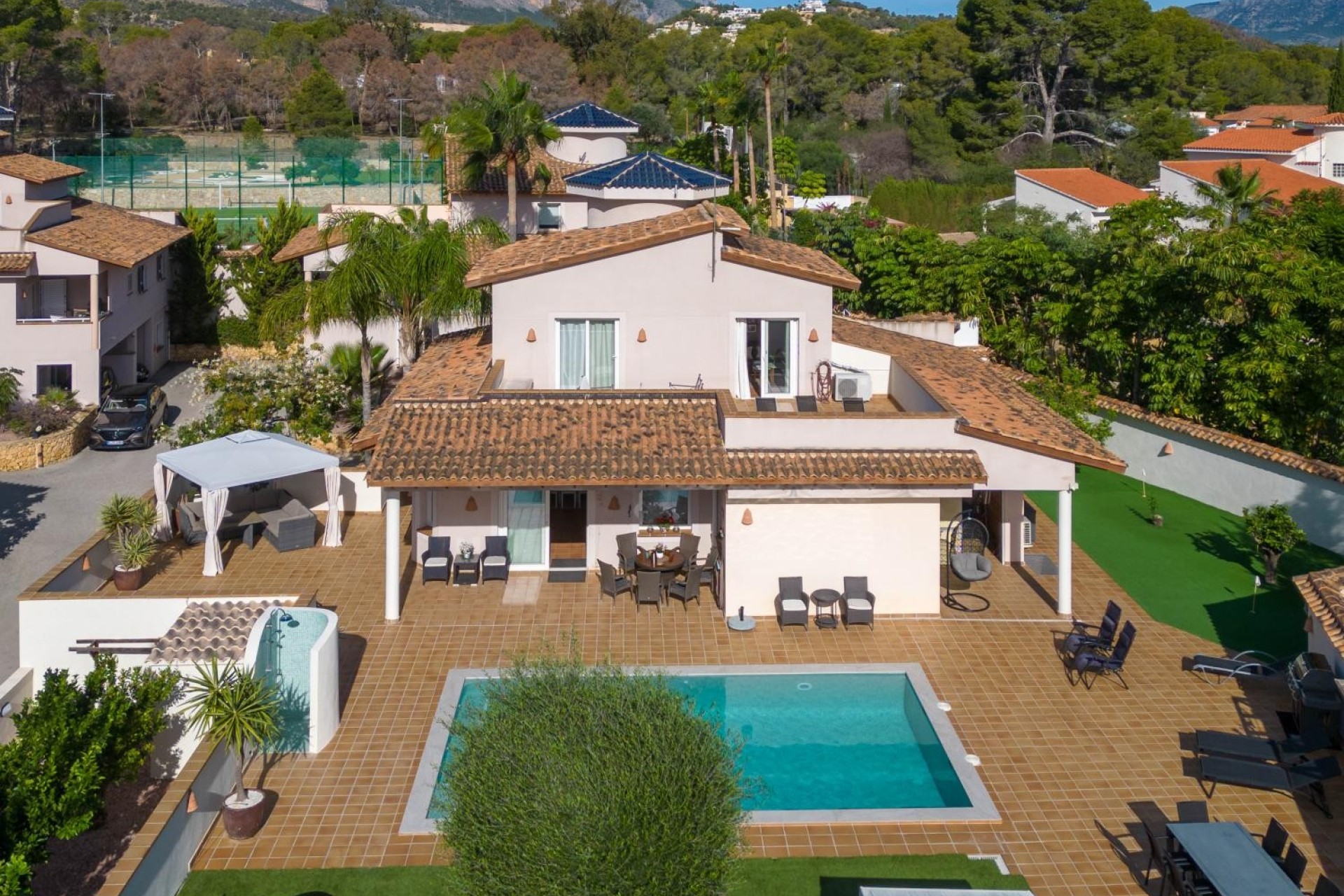 Resale - Villa - Alfas del Pí