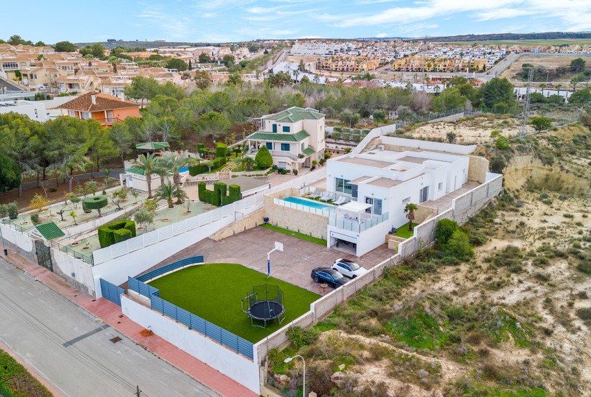 Resale - Villa - Algorfa - Lomas de La Juliana