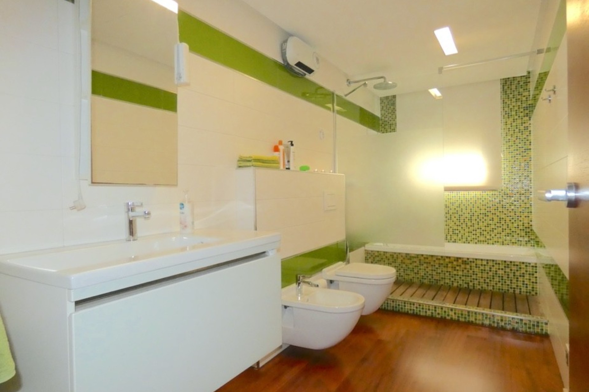 Resale - Villa - Algorfa