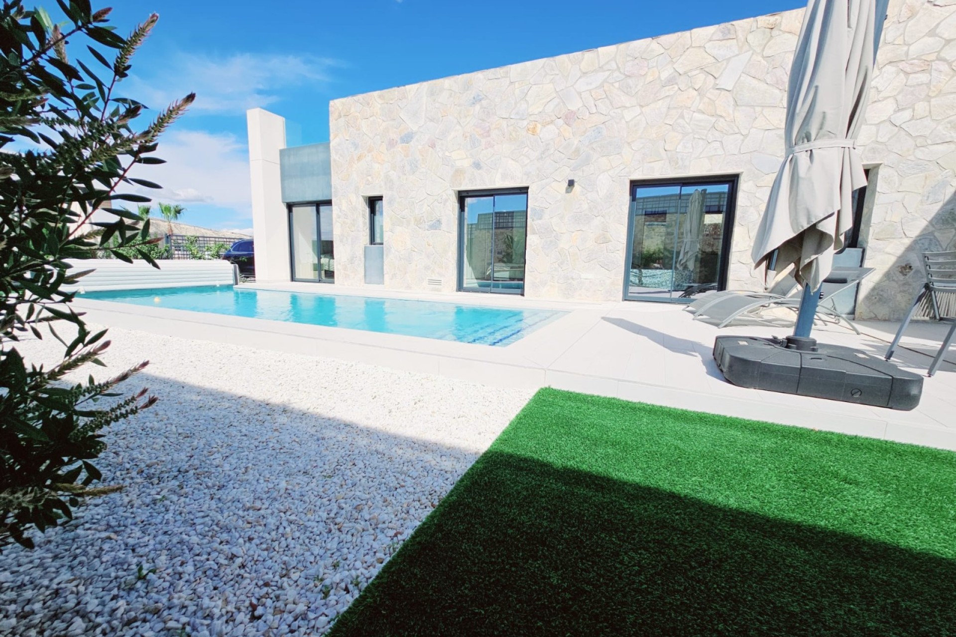 Resale - Villa - Algorfa