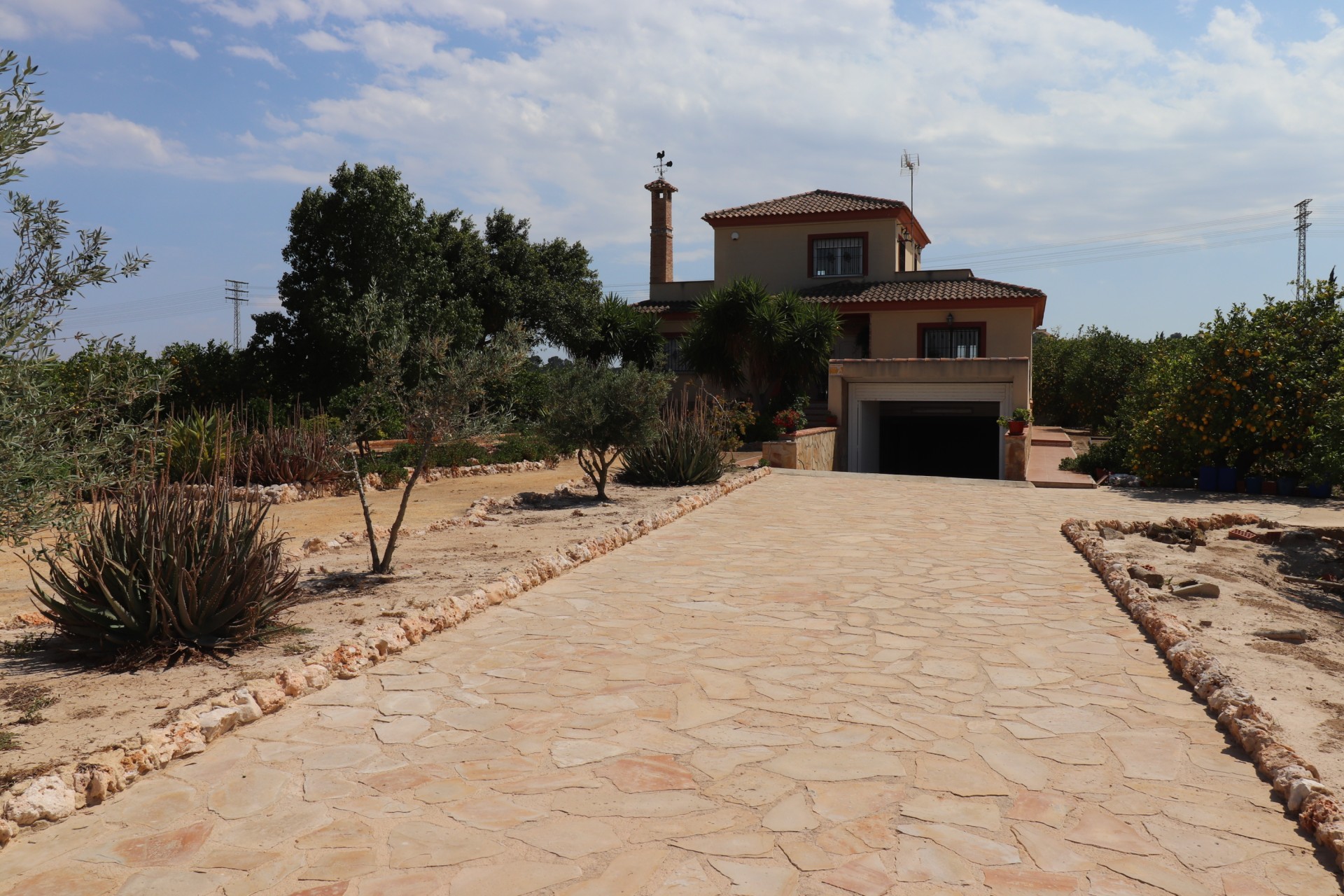 Resale - Villa - Algorfa