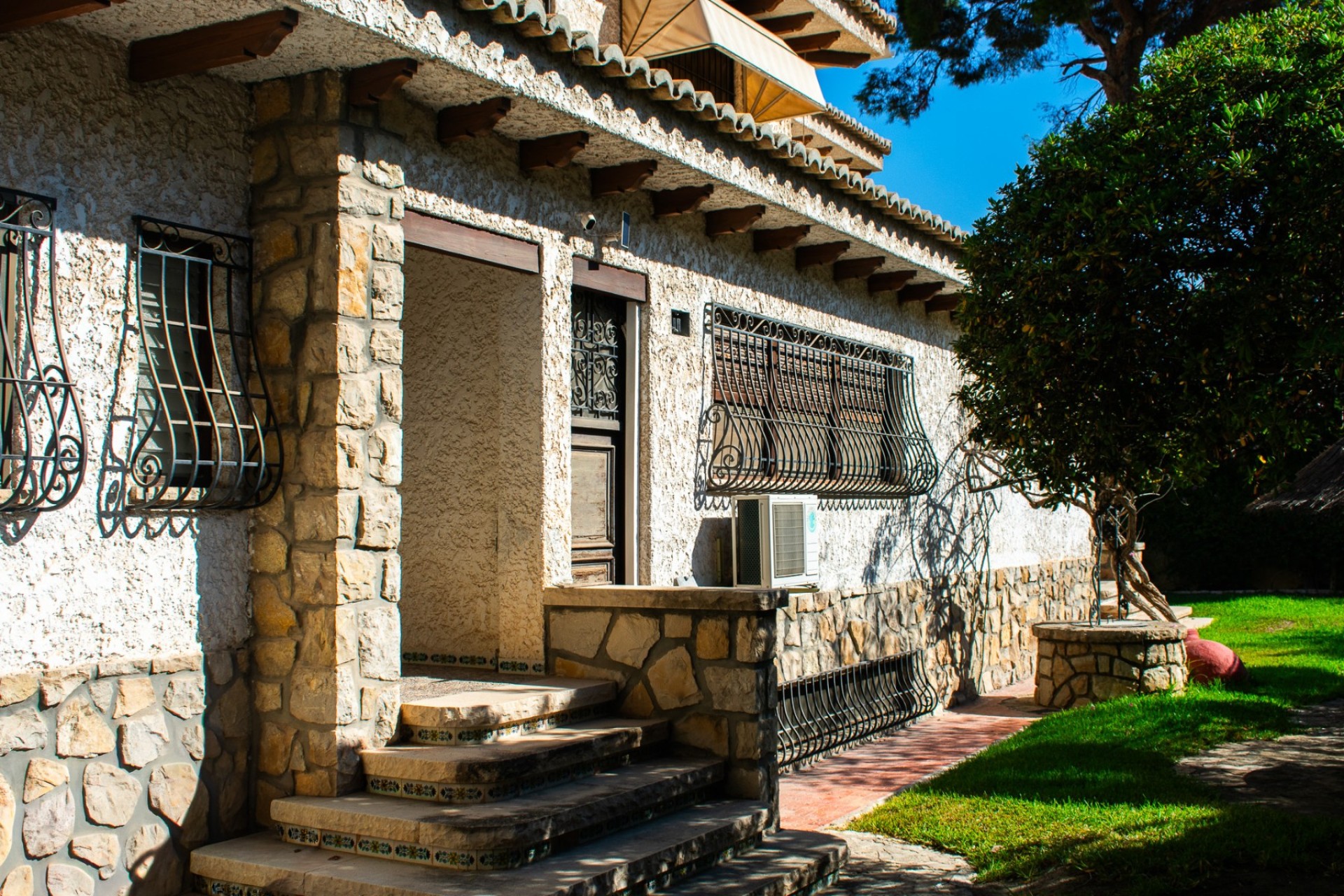 Resale - Villa - Alicante - Albufereta