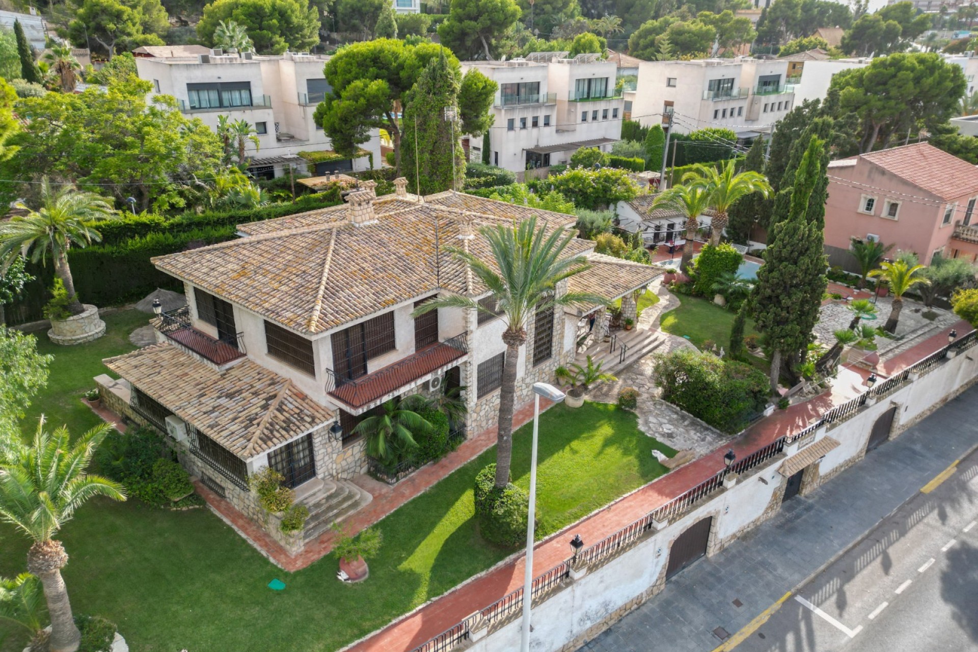 Resale - Villa - Alicante - Albufereta