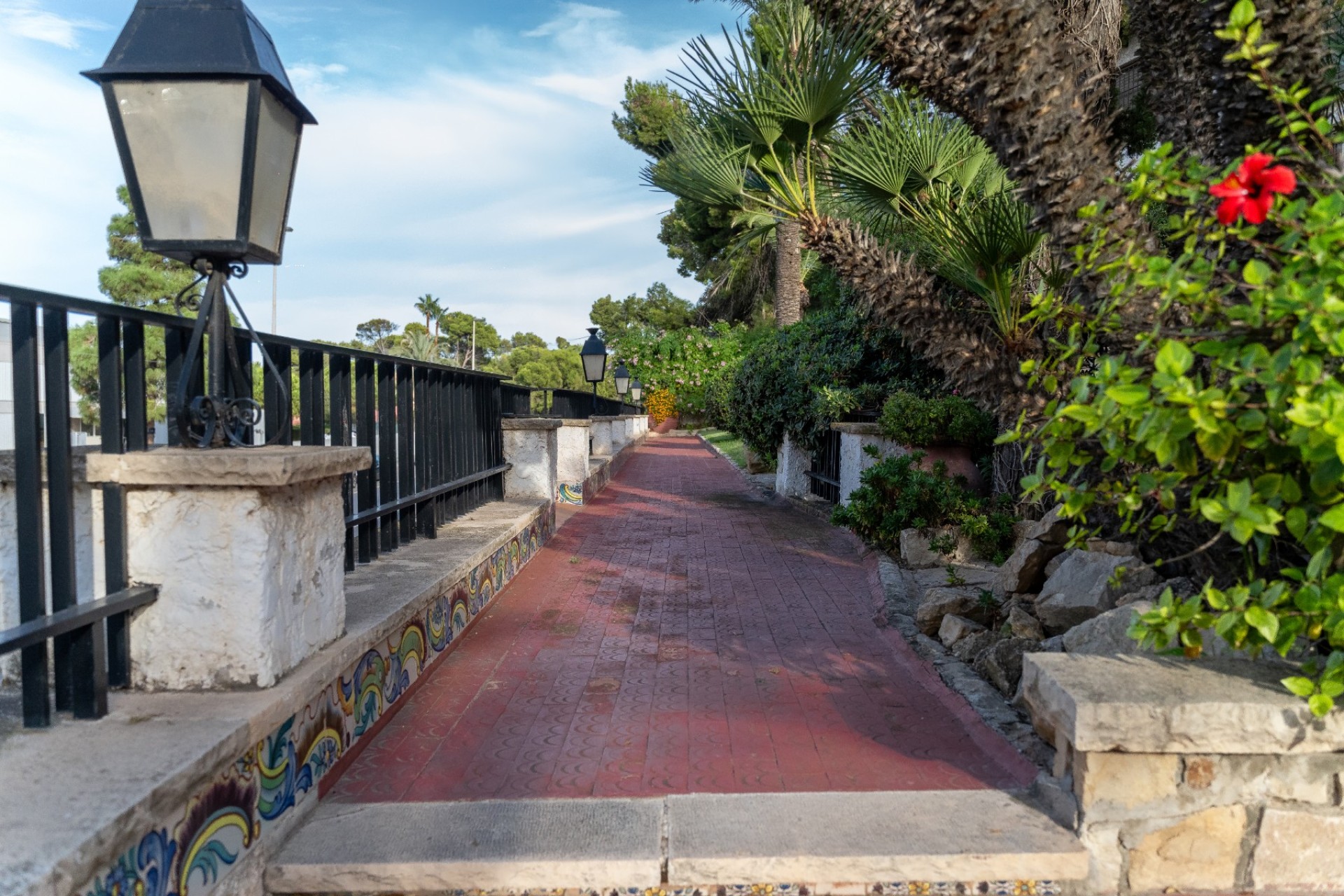 Resale - Villa - Alicante - Albufereta