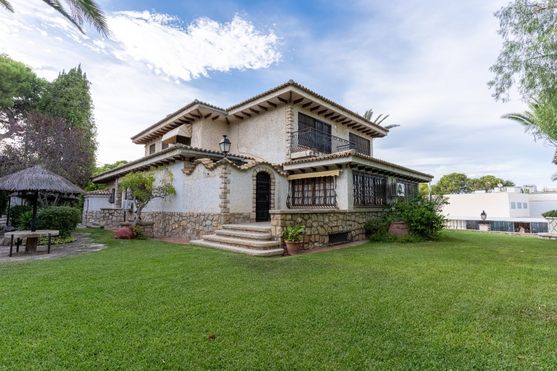 Resale - Villa - Alicante - Albufereta