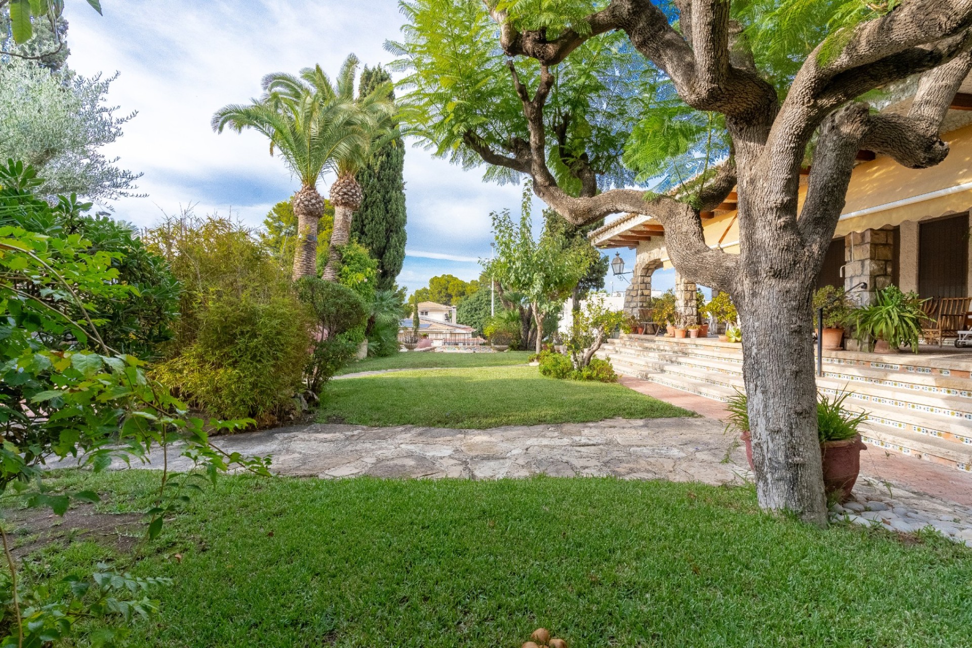Resale - Villa - Alicante - Albufereta