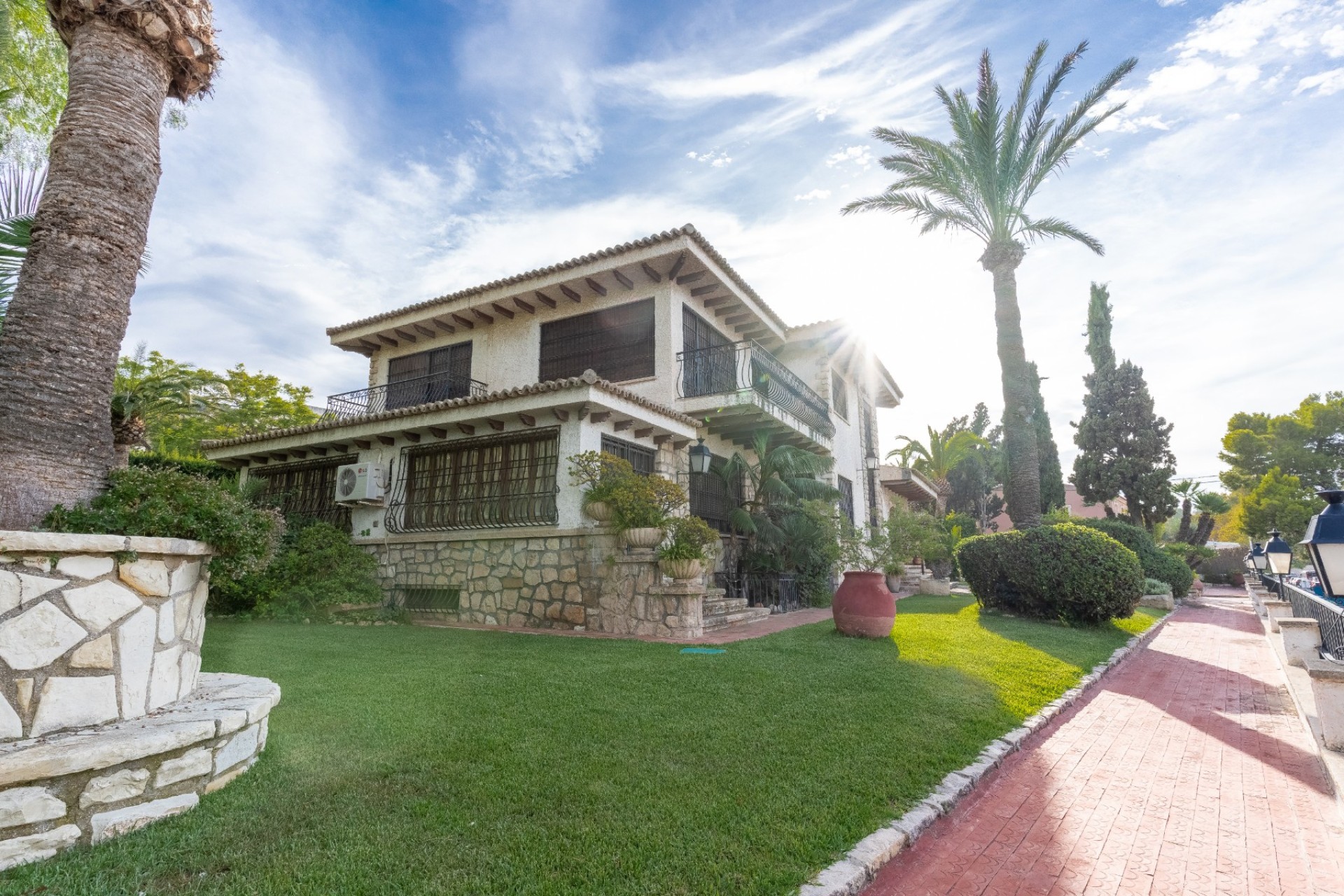 Resale - Villa - Alicante - Albufereta