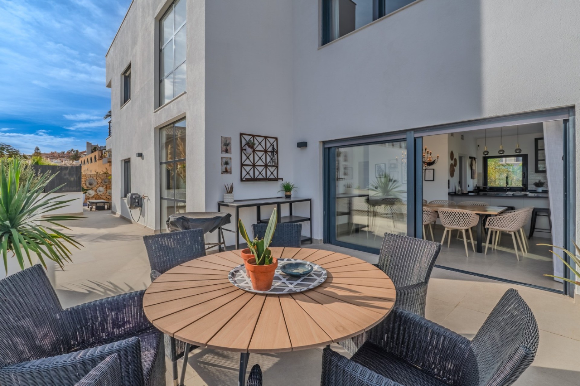 Resale - Villa - Alicante - Cabo de las Huertas