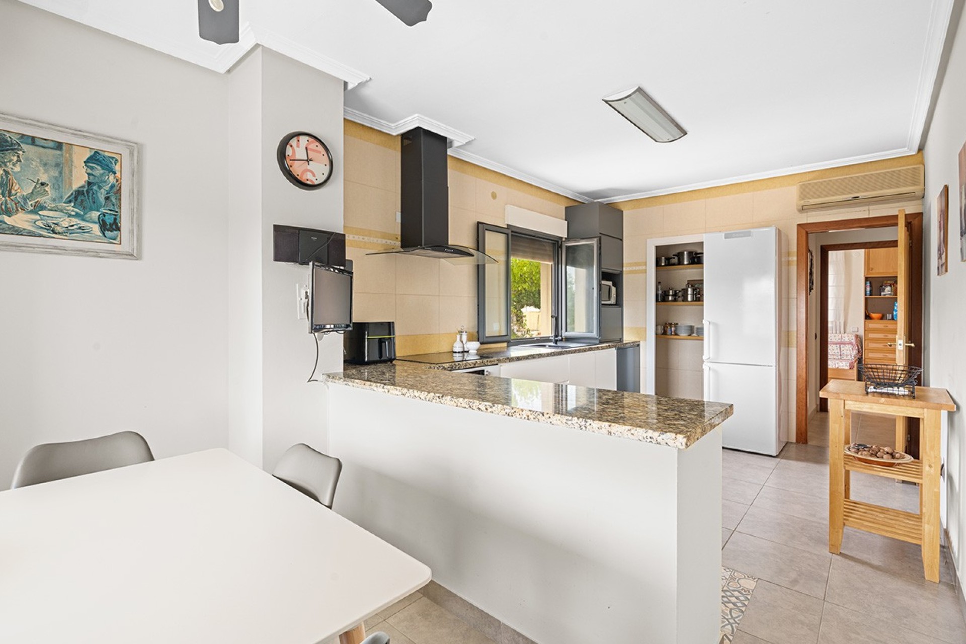 Resale - Villa - Alicante - Rebolledo