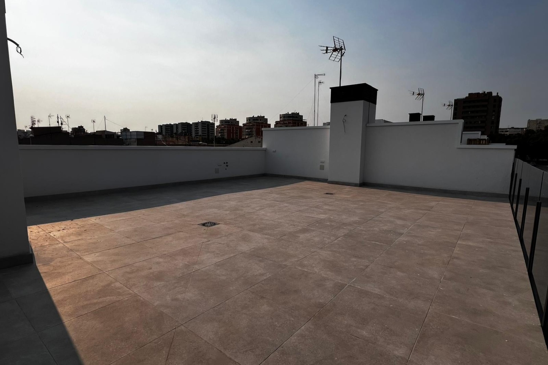 Resale - Villa - Alicante - Vistahermosa