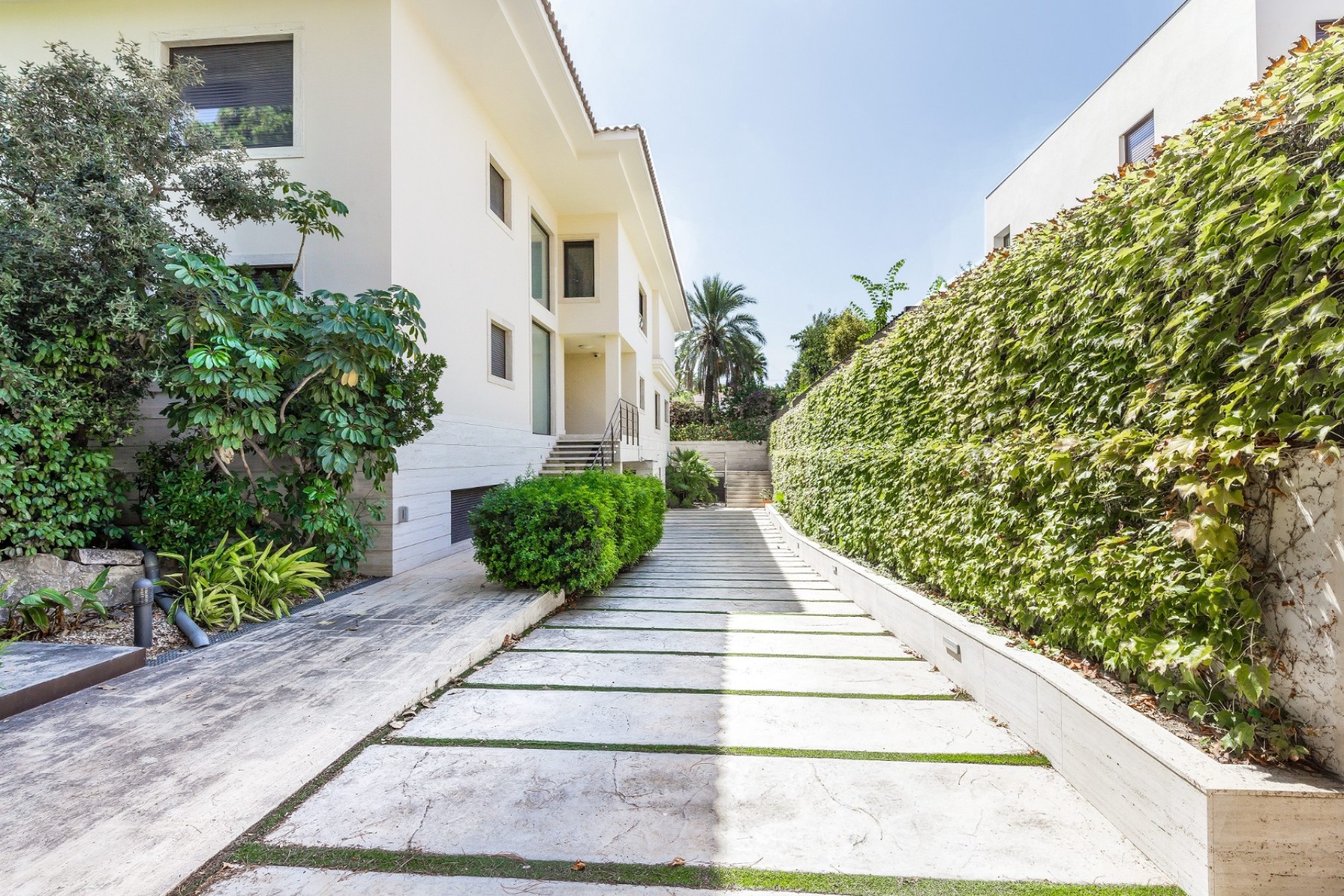 Resale - Villa - Alicante - Vistahermosa