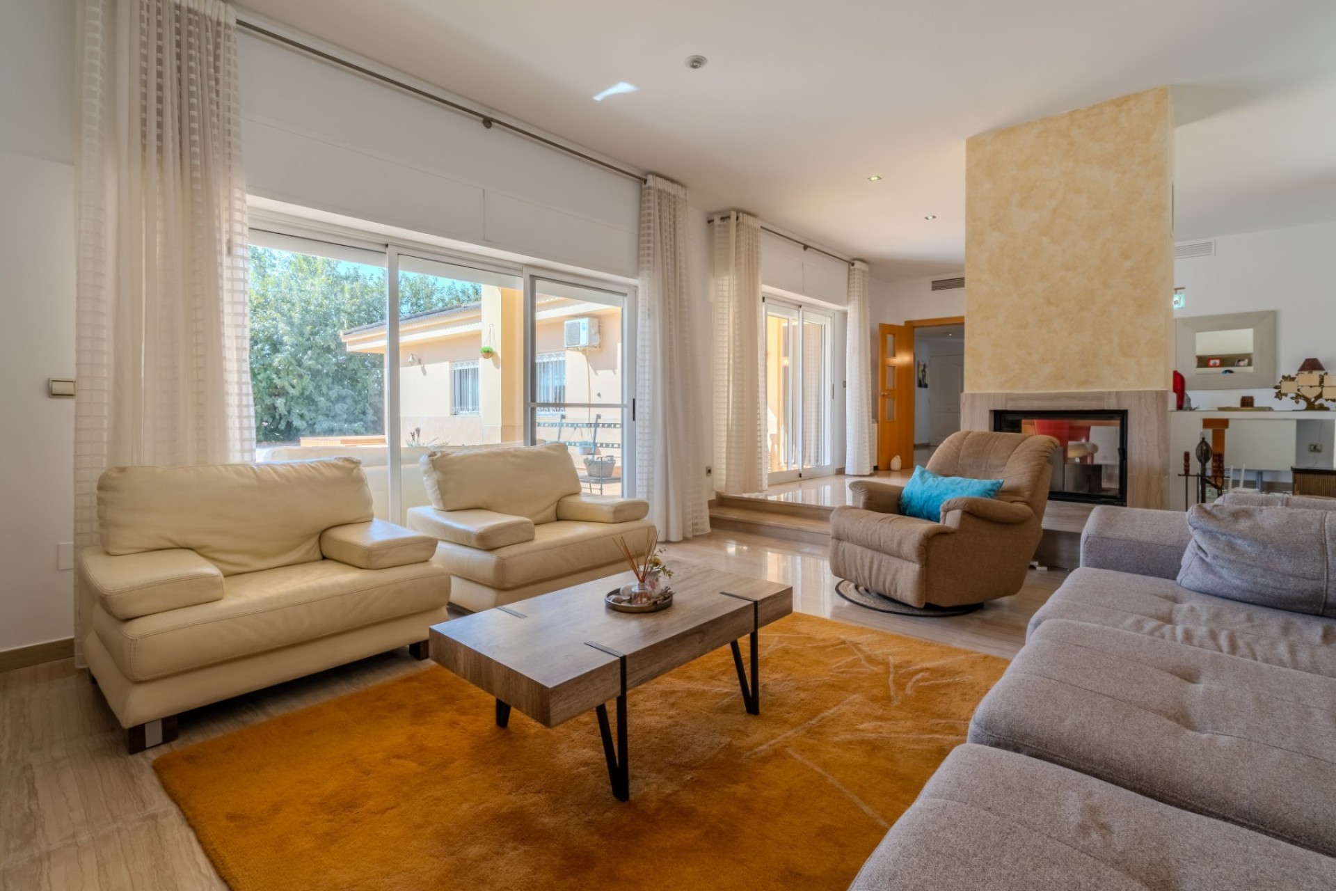 Resale - Villa - Almoradí
