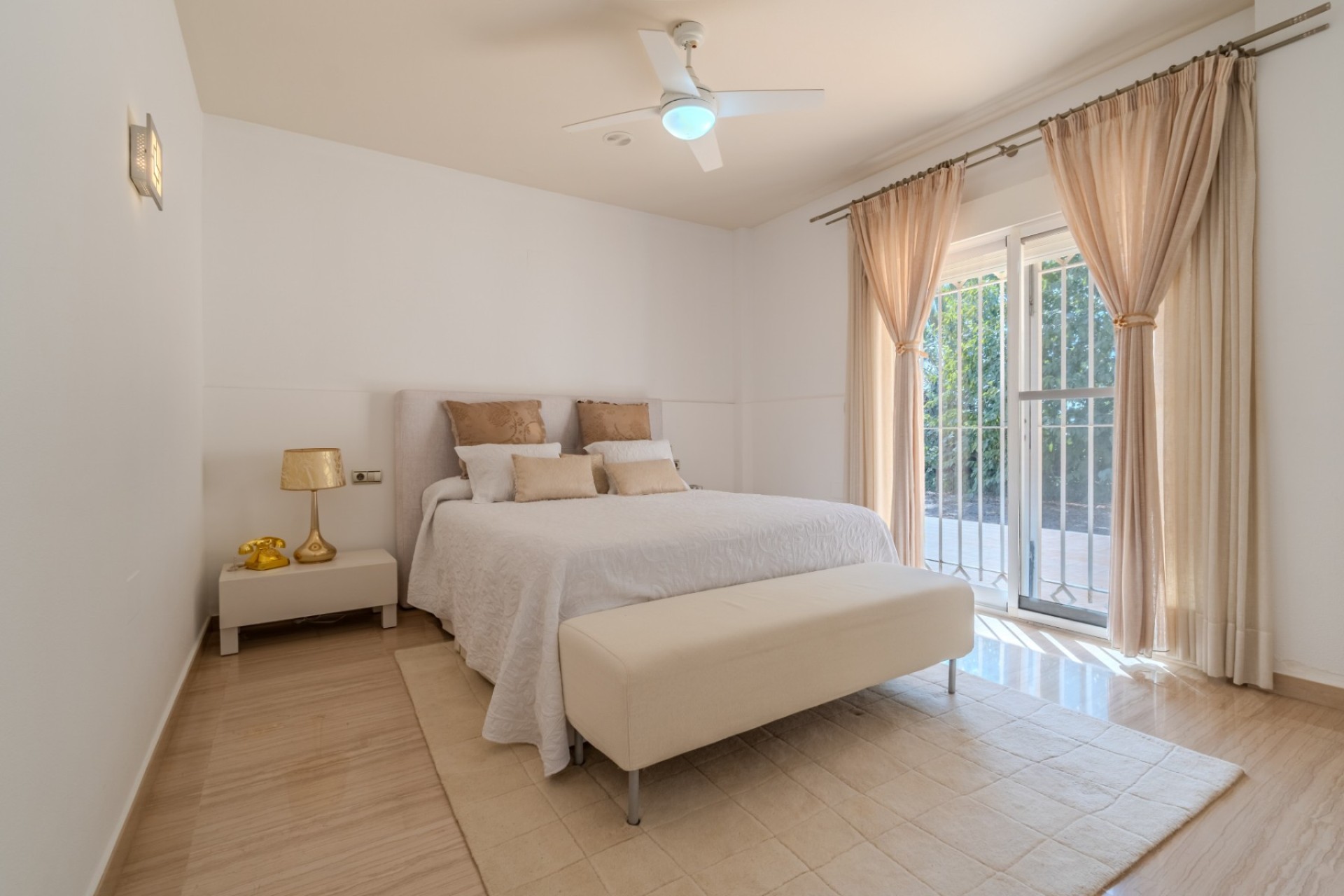 Resale - Villa - Almoradí