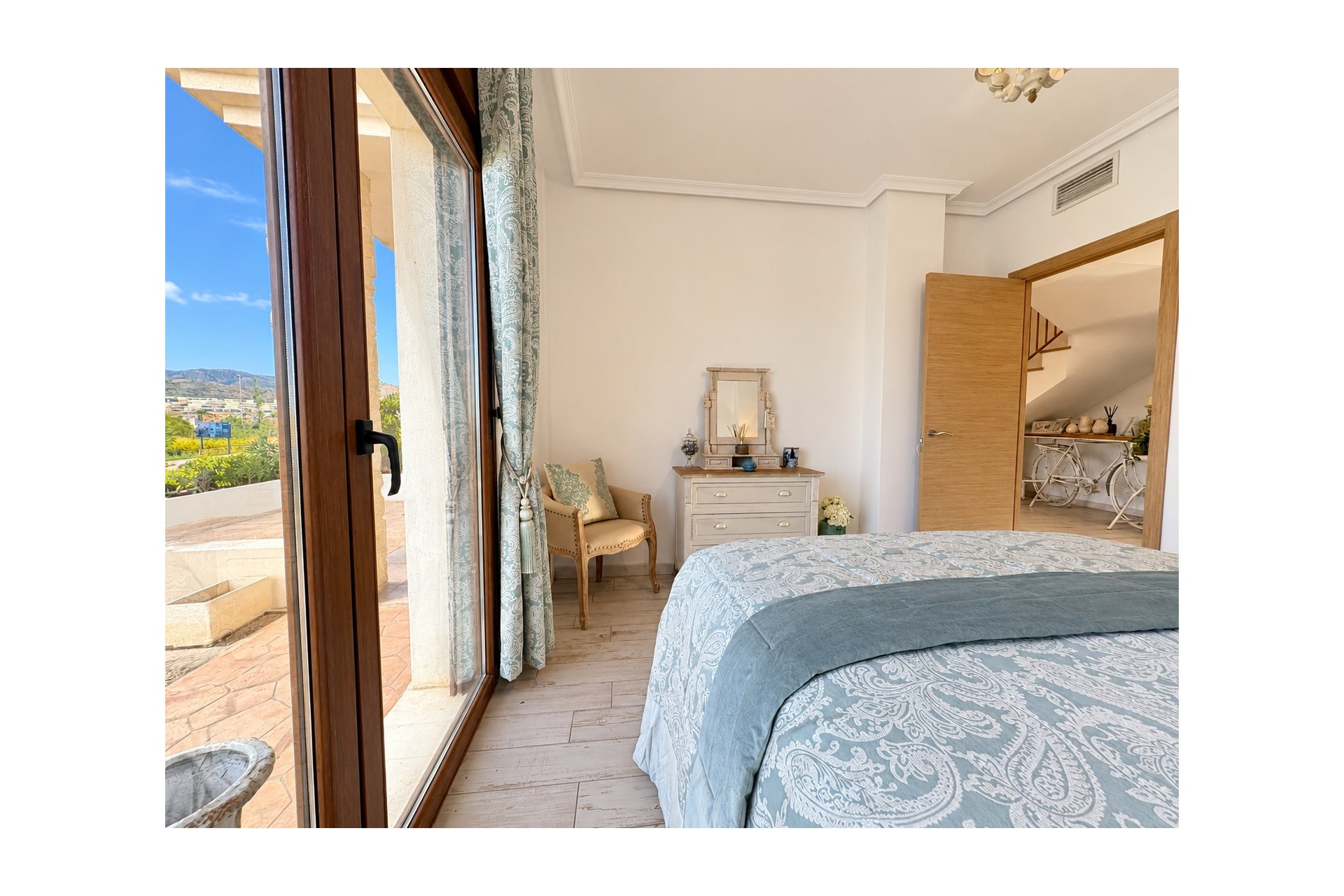 Resale - Villa - Altaona Golf and Country Village - Altaona Golf - Country Village