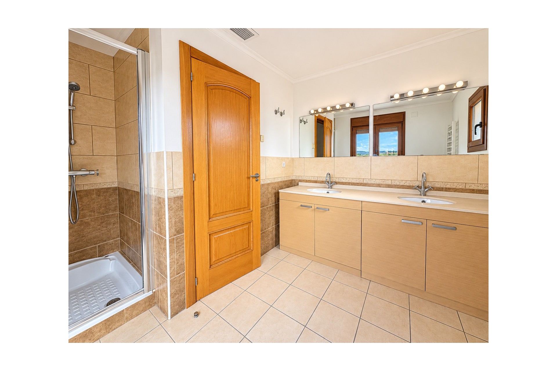 Resale - Villa - Altaona Golf and Country Village - Altaona Golf - Country Village
