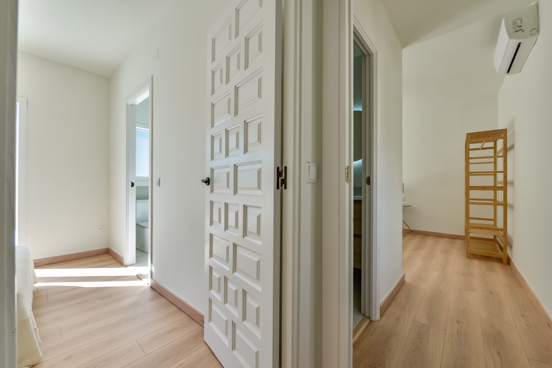 Resale - Villa - Altea