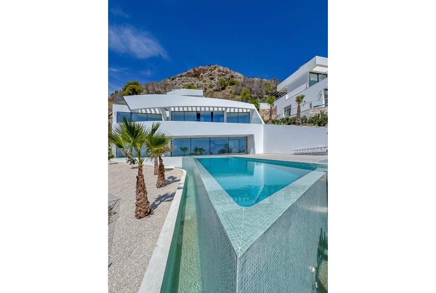 Resale - Villa - Altea