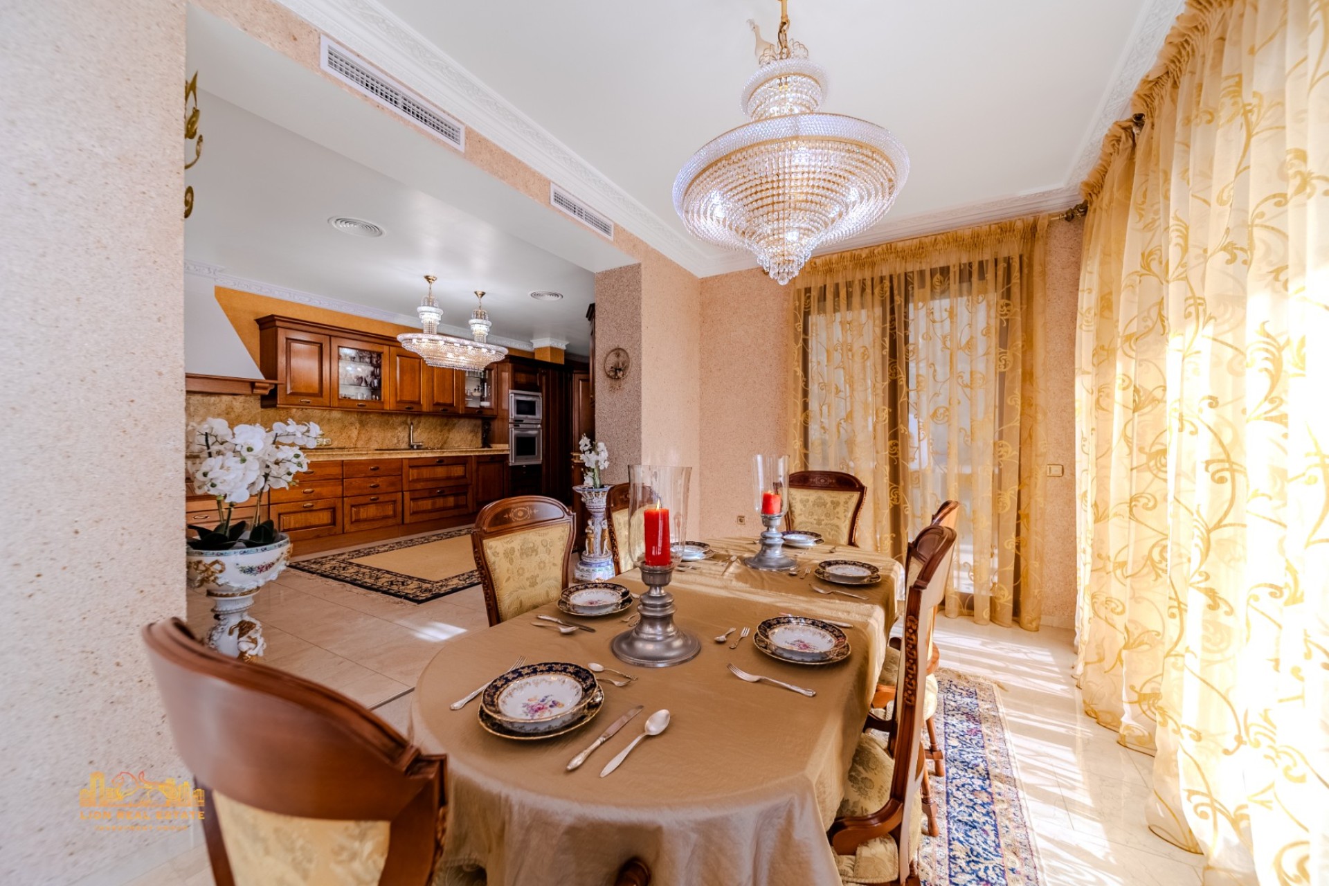 Resale - Villa - Altea