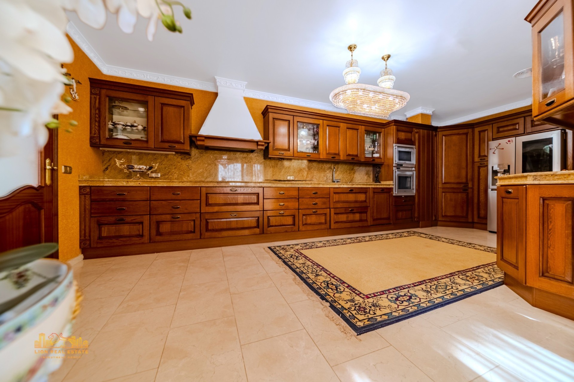 Resale - Villa - Altea