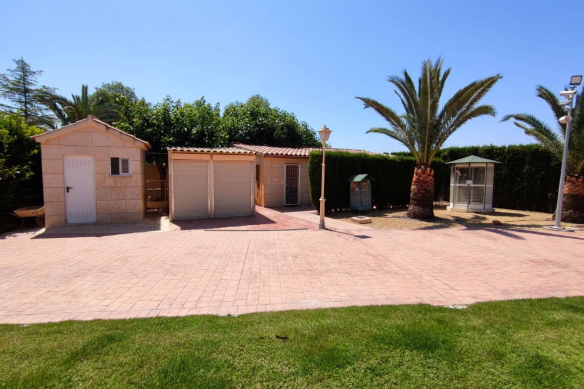 Resale - Villa - Aspe