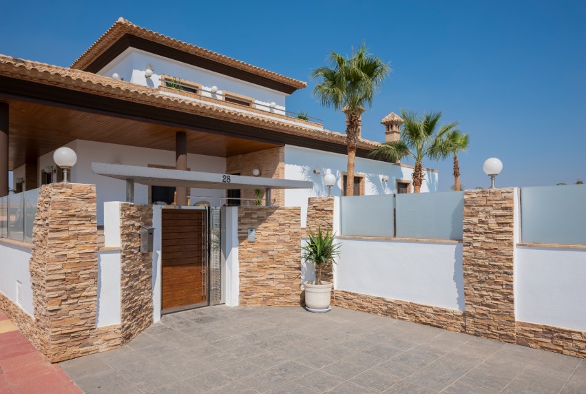Resale - Villa - Avileses
