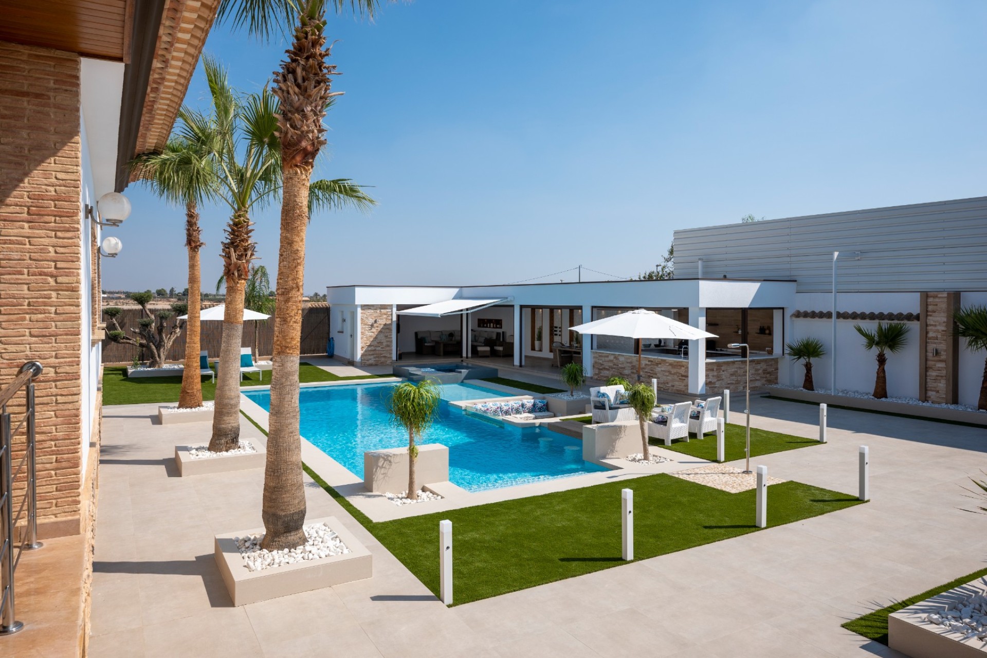 Resale - Villa - Avileses