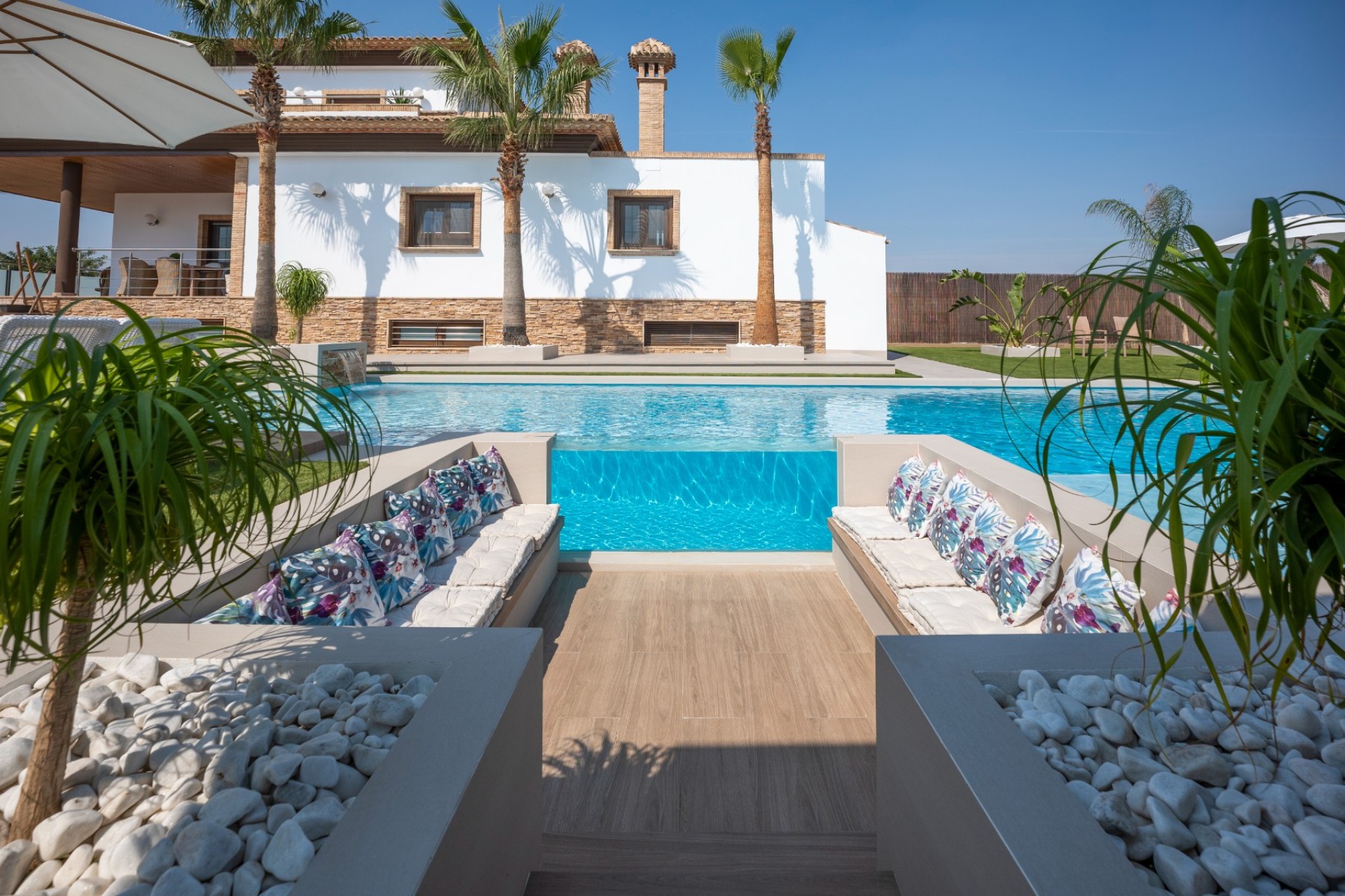 Resale - Villa - Avileses