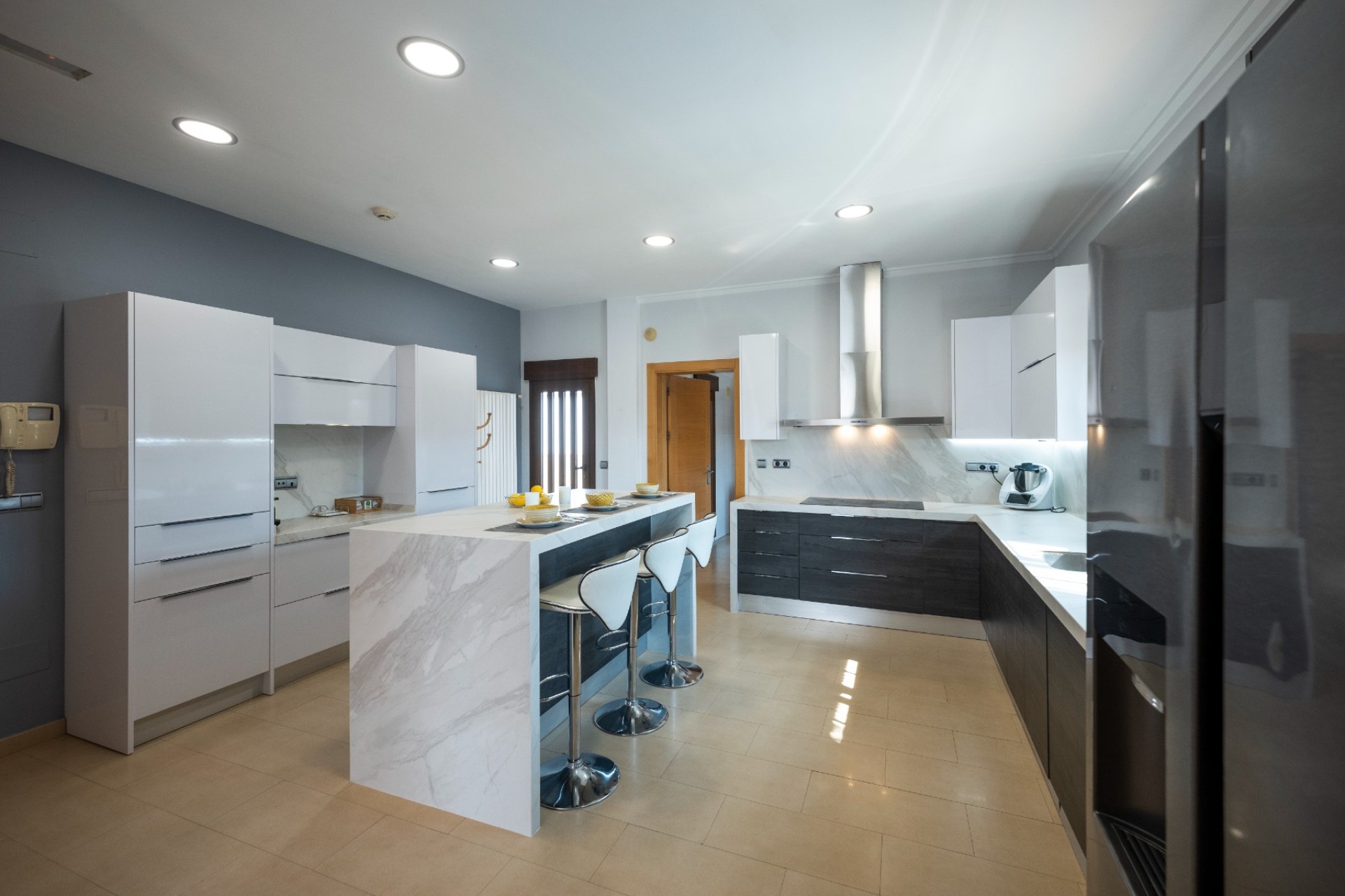 Resale - Villa - Avileses