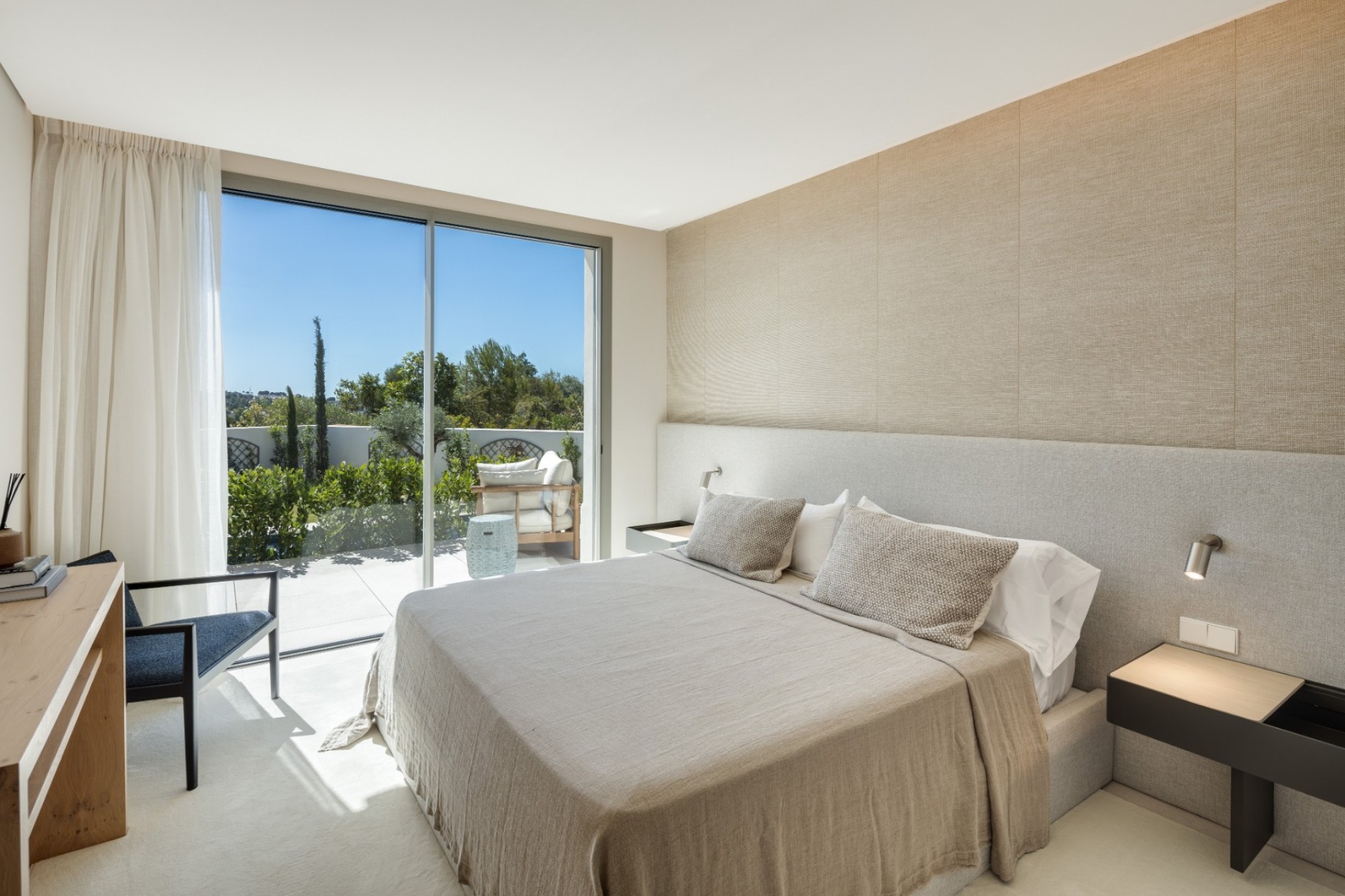 Resale - Villa - Benahavis - La Quinta