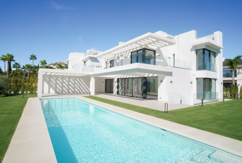 Resale - Villa - Benahavis