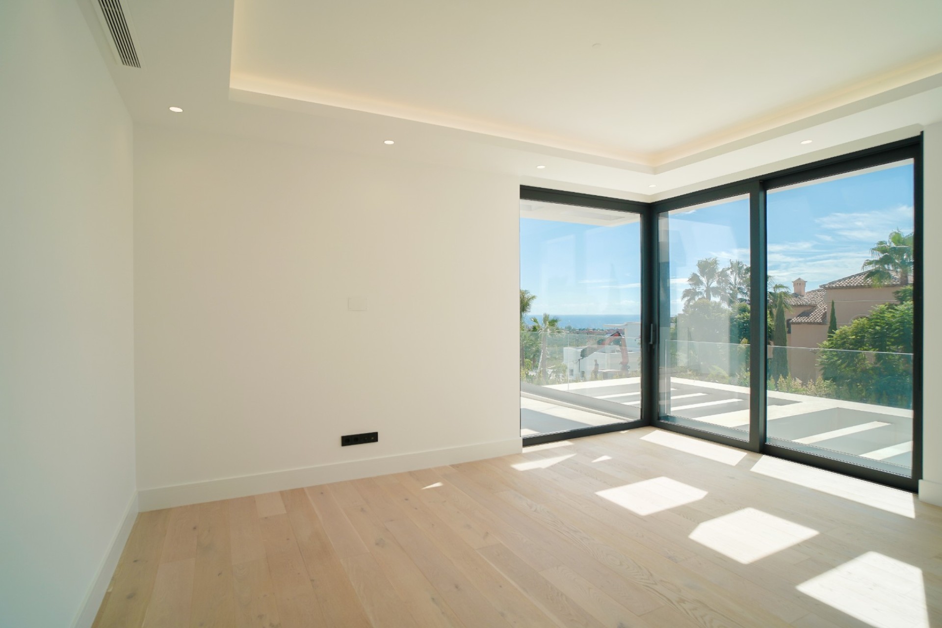 Resale - Villa - Benahavis