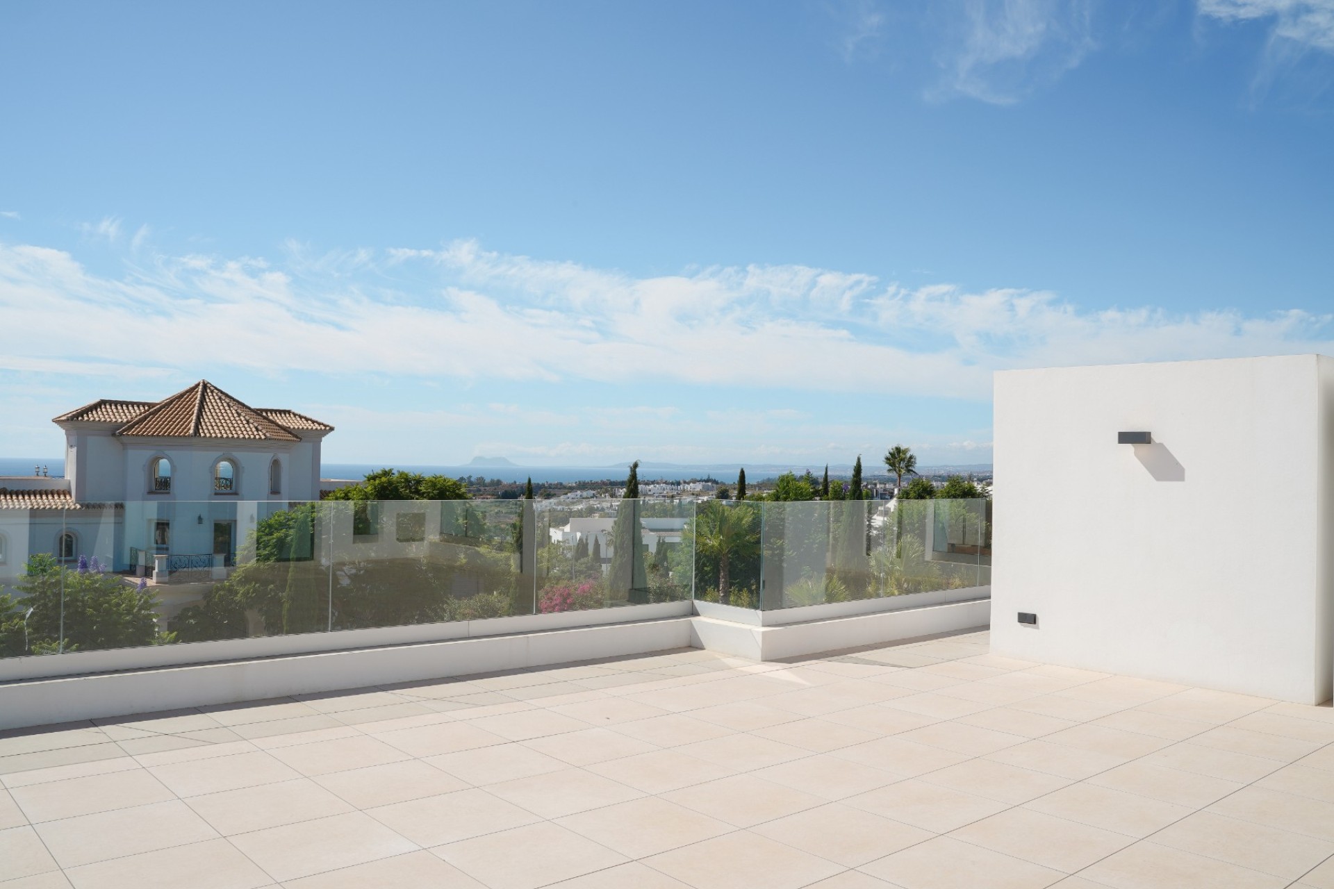 Resale - Villa - Benahavis