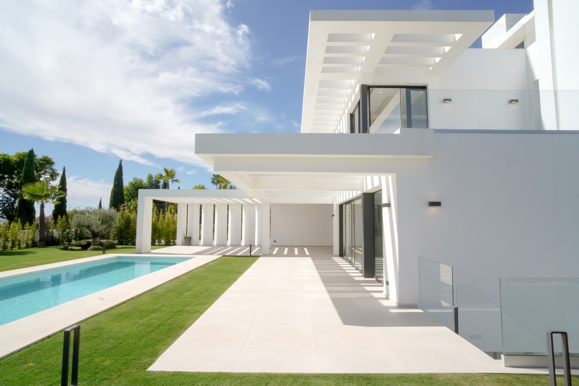 Resale - Villa - Benahavis
