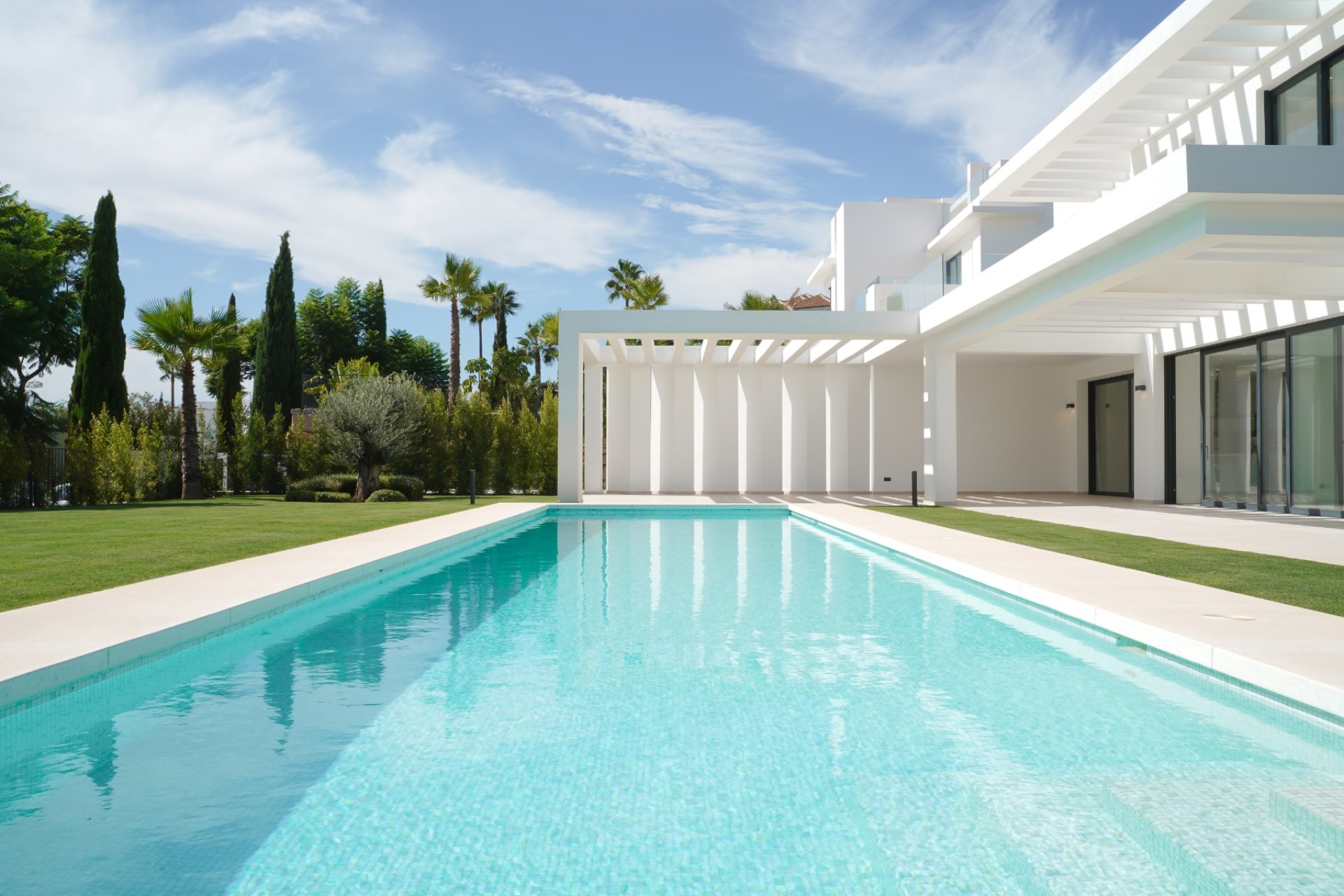 Resale - Villa - Benahavis