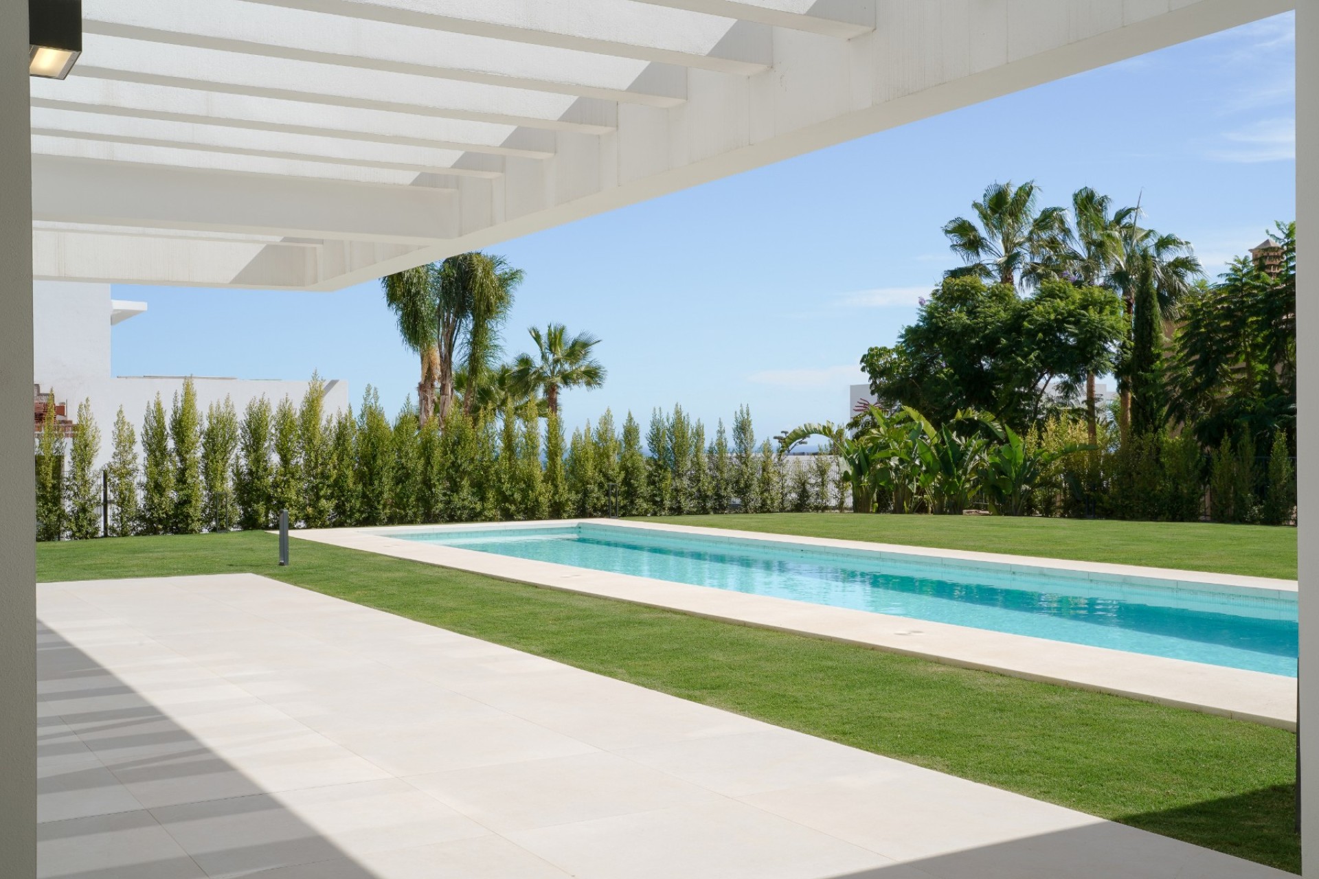 Resale - Villa - Benahavis