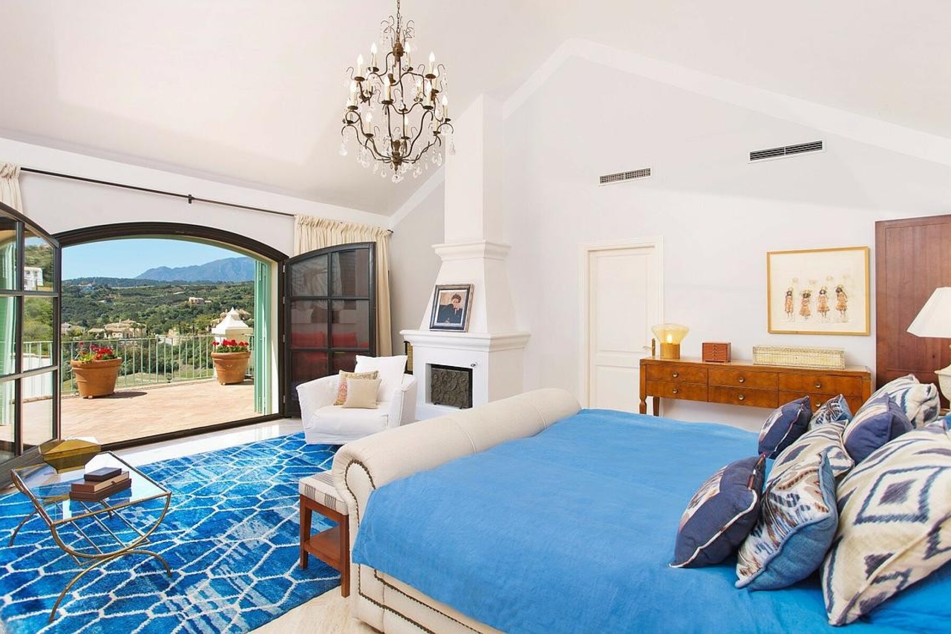 Resale - Villa - Benahavis