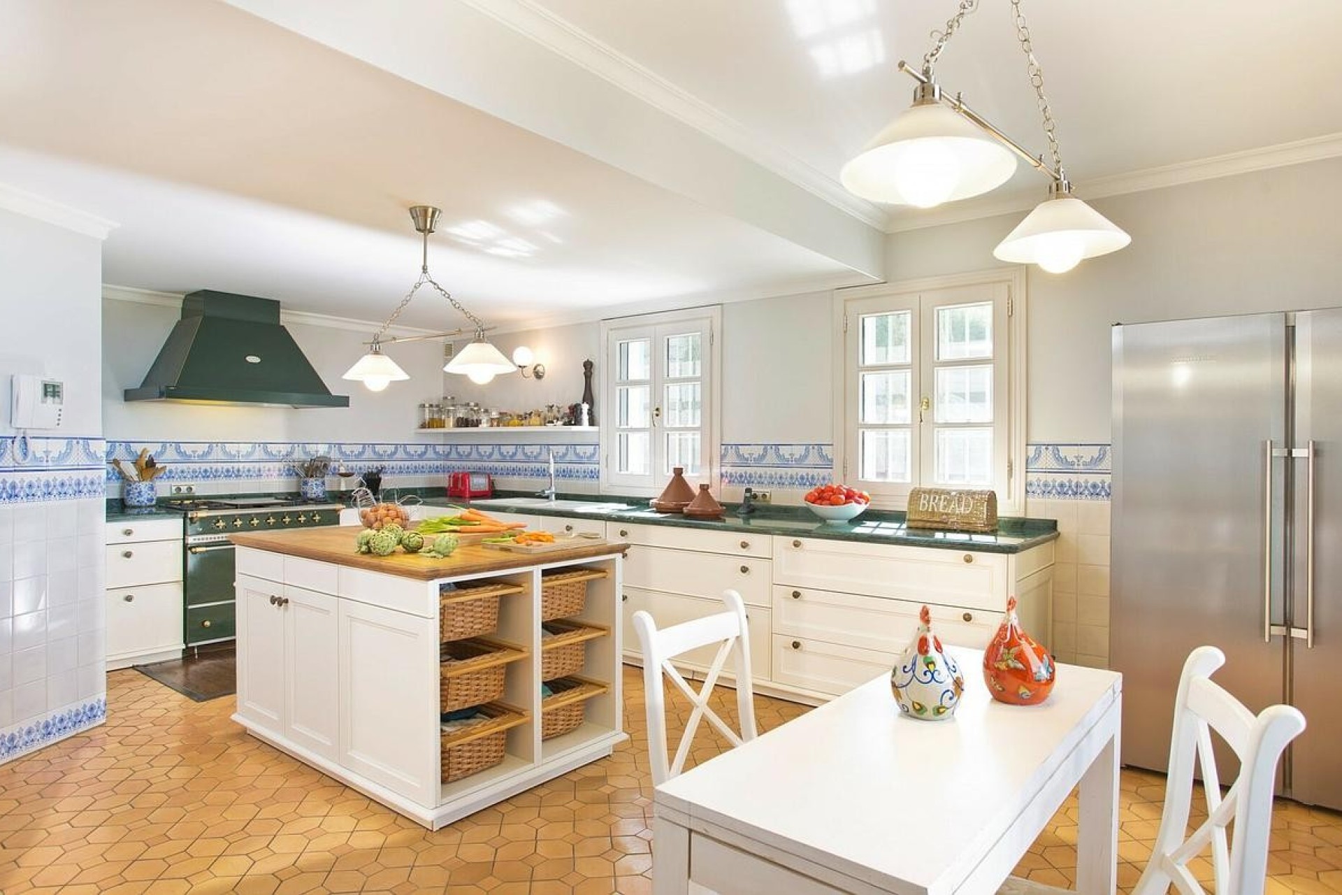 Resale - Villa - Benahavis